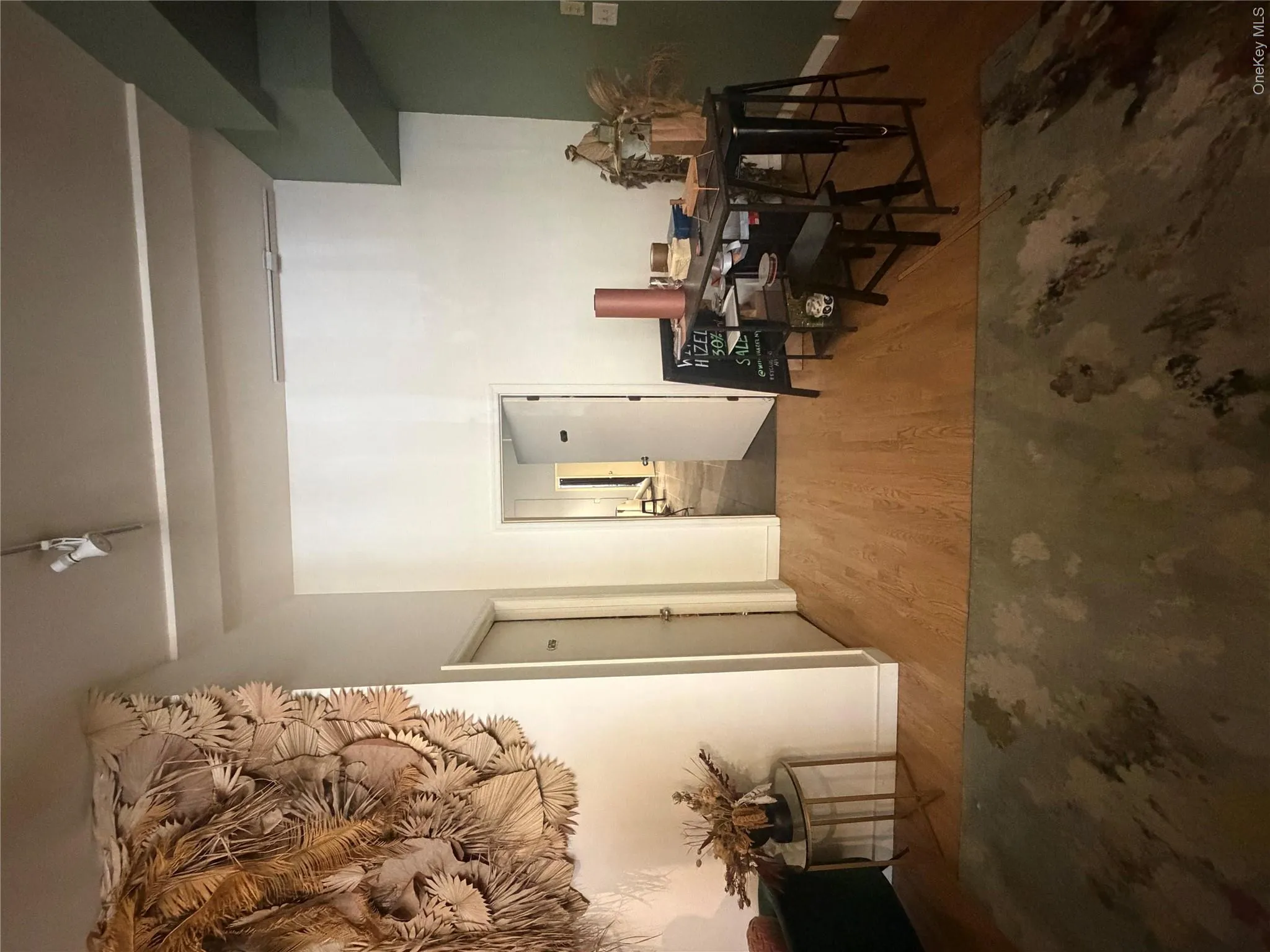 176 Main Street, Beacon, NY, ,Commercial Lease,For Rent,Main,0,1055903 176 Main Street, Beacon, NY, ,Commercial Lease,For Rent,Main,0,1055903