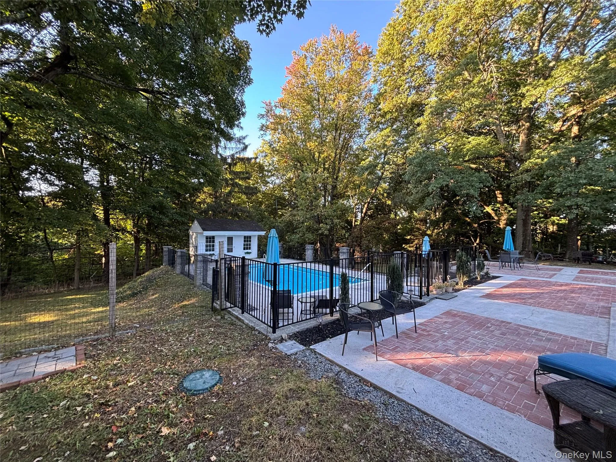 15 Merry Hill Road, La Grange, NY, 3 Bedrooms Bedrooms, 8 Rooms Rooms,2 BathroomsBathrooms,Residential,For Rent,Merry Hill,0,1055904 15 Merry Hill Road, La Grange, NY, 3 Bedrooms Bedrooms, 8 Rooms Rooms,2 BathroomsBathrooms,Residential,For Rent,Merry Hill,0,1055904