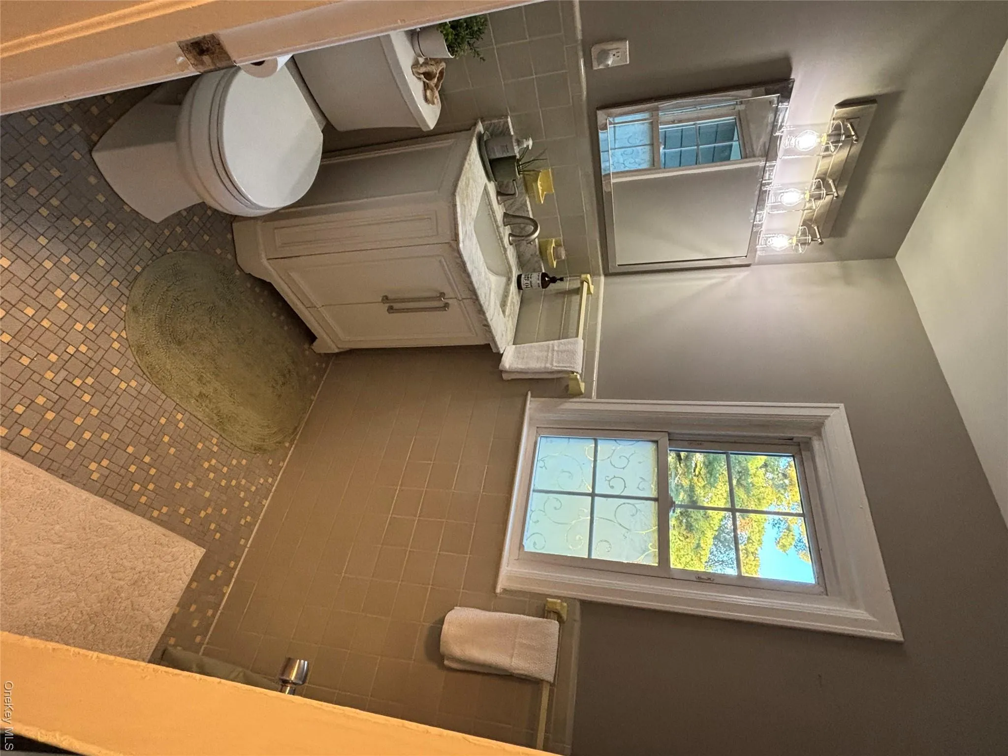 15 Merry Hill Road, La Grange, NY, 3 Bedrooms Bedrooms, 8 Rooms Rooms,2 BathroomsBathrooms,Residential,For Rent,Merry Hill,0,1055904 15 Merry Hill Road, La Grange, NY, 3 Bedrooms Bedrooms, 8 Rooms Rooms,2 BathroomsBathrooms,Residential,For Rent,Merry Hill,0,1055904