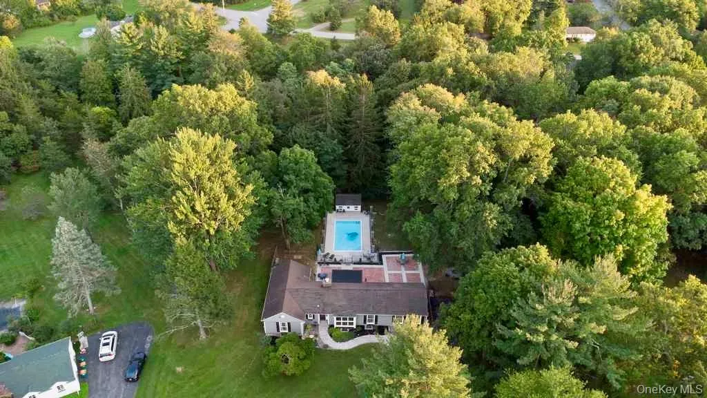 15 Merry Hill Road, La Grange, NY, 3 Bedrooms Bedrooms, 8 Rooms Rooms,2 BathroomsBathrooms,Residential,For Rent,Merry Hill,0,1055904 15 Merry Hill Road, La Grange, NY, 3 Bedrooms Bedrooms, 8 Rooms Rooms,2 BathroomsBathrooms,Residential,For Rent,Merry Hill,0,1055904