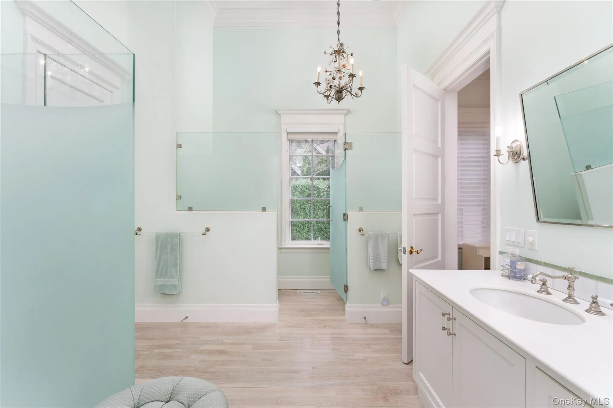 170 Breese Lane, Southampton, NY, 4 Bedrooms Bedrooms, 14 Rooms Rooms,4 BathroomsBathrooms,Residential,For Rent,Breese,0,1055908 170 Breese Lane, Southampton, NY, 4 Bedrooms Bedrooms, 14 Rooms Rooms,4 BathroomsBathrooms,Residential,For Rent,Breese,0,1055908