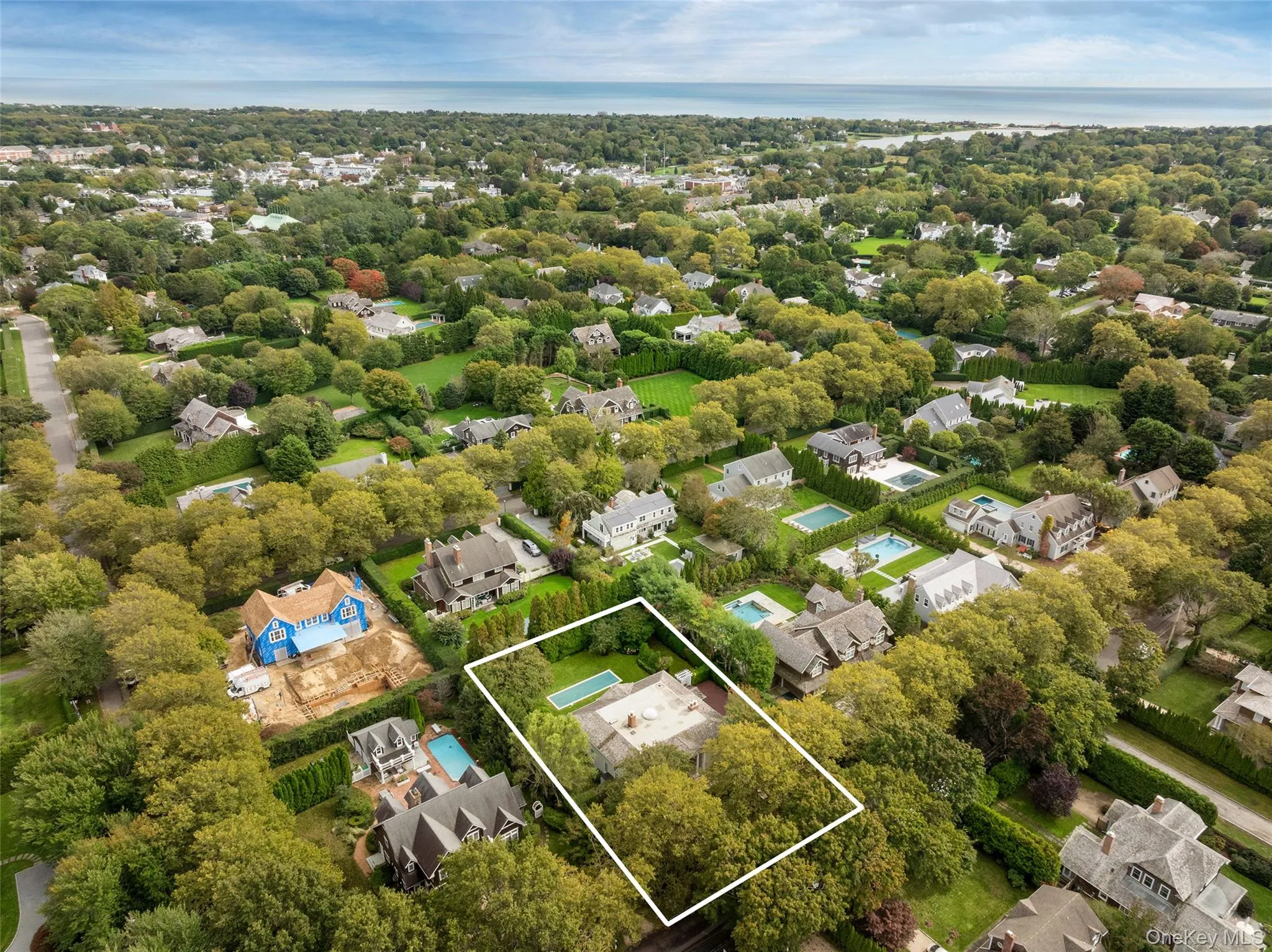 170 Breese Lane, Southampton, NY, 4 Bedrooms Bedrooms, 14 Rooms Rooms,4 BathroomsBathrooms,Residential,For Rent,Breese,0,1055908 170 Breese Lane, Southampton, NY, 4 Bedrooms Bedrooms, 14 Rooms Rooms,4 BathroomsBathrooms,Residential,For Rent,Breese,0,1055908