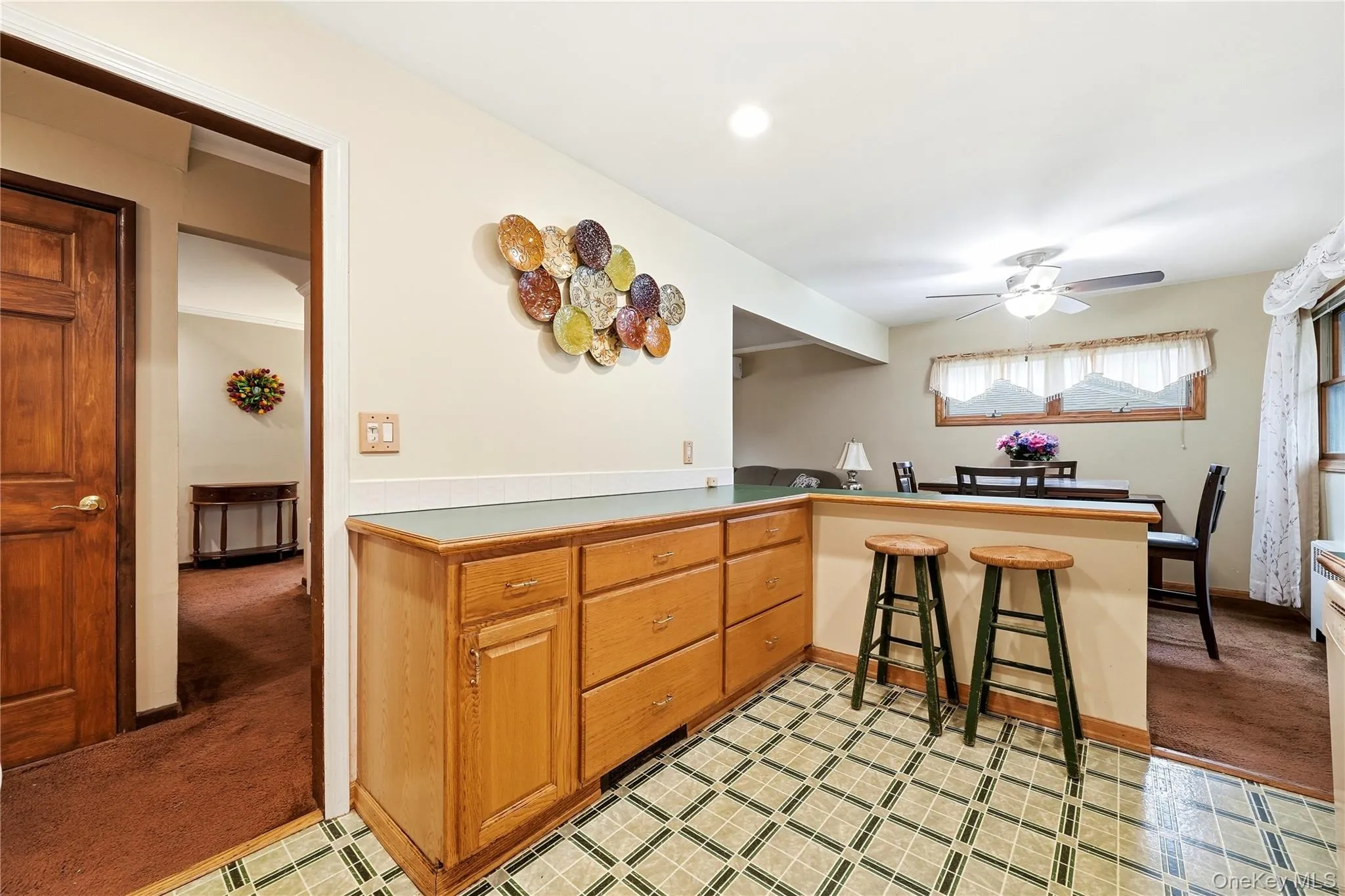 947 White Birch Lane, Hempstead, NY, 4 Bedrooms Bedrooms, 7 Rooms Rooms,2 BathroomsBathrooms,Residential,For Rent,White Birch,0,1055910 947 White Birch Lane, Hempstead, NY, 4 Bedrooms Bedrooms, 7 Rooms Rooms,2 BathroomsBathrooms,Residential,For Rent,White Birch,0,1055910