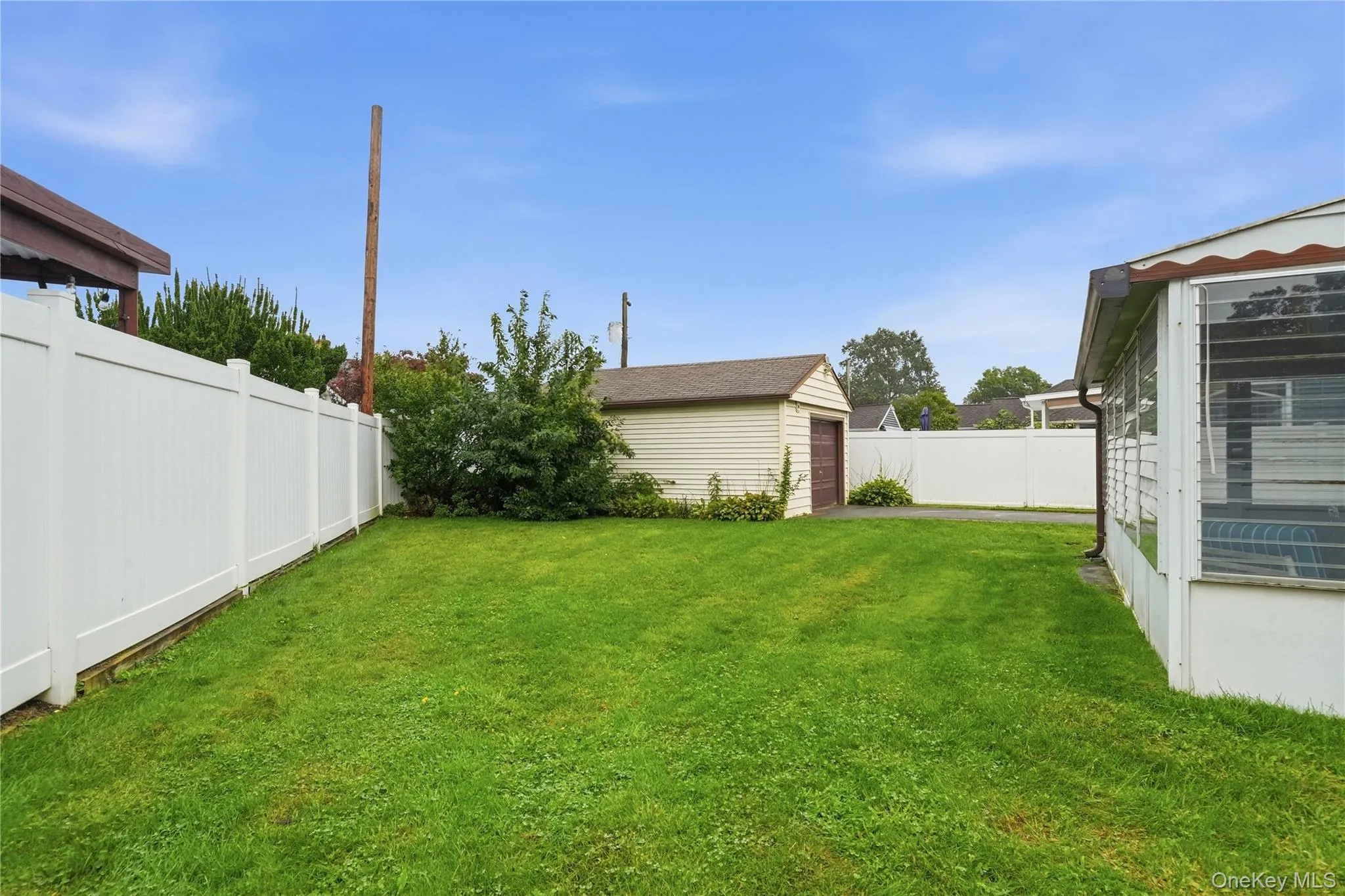 947 White Birch Lane, Hempstead, NY, 4 Bedrooms Bedrooms, 7 Rooms Rooms,2 BathroomsBathrooms,Residential,For Rent,White Birch,0,1055910 947 White Birch Lane, Hempstead, NY, 4 Bedrooms Bedrooms, 7 Rooms Rooms,2 BathroomsBathrooms,Residential,For Rent,White Birch,0,1055910
