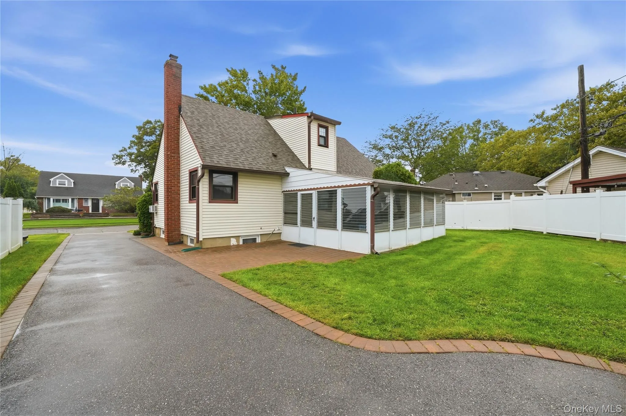 947 White Birch Lane, Hempstead, NY, 4 Bedrooms Bedrooms, 7 Rooms Rooms,2 BathroomsBathrooms,Residential,For Rent,White Birch,0,1055910 947 White Birch Lane, Hempstead, NY, 4 Bedrooms Bedrooms, 7 Rooms Rooms,2 BathroomsBathrooms,Residential,For Rent,White Birch,0,1055910