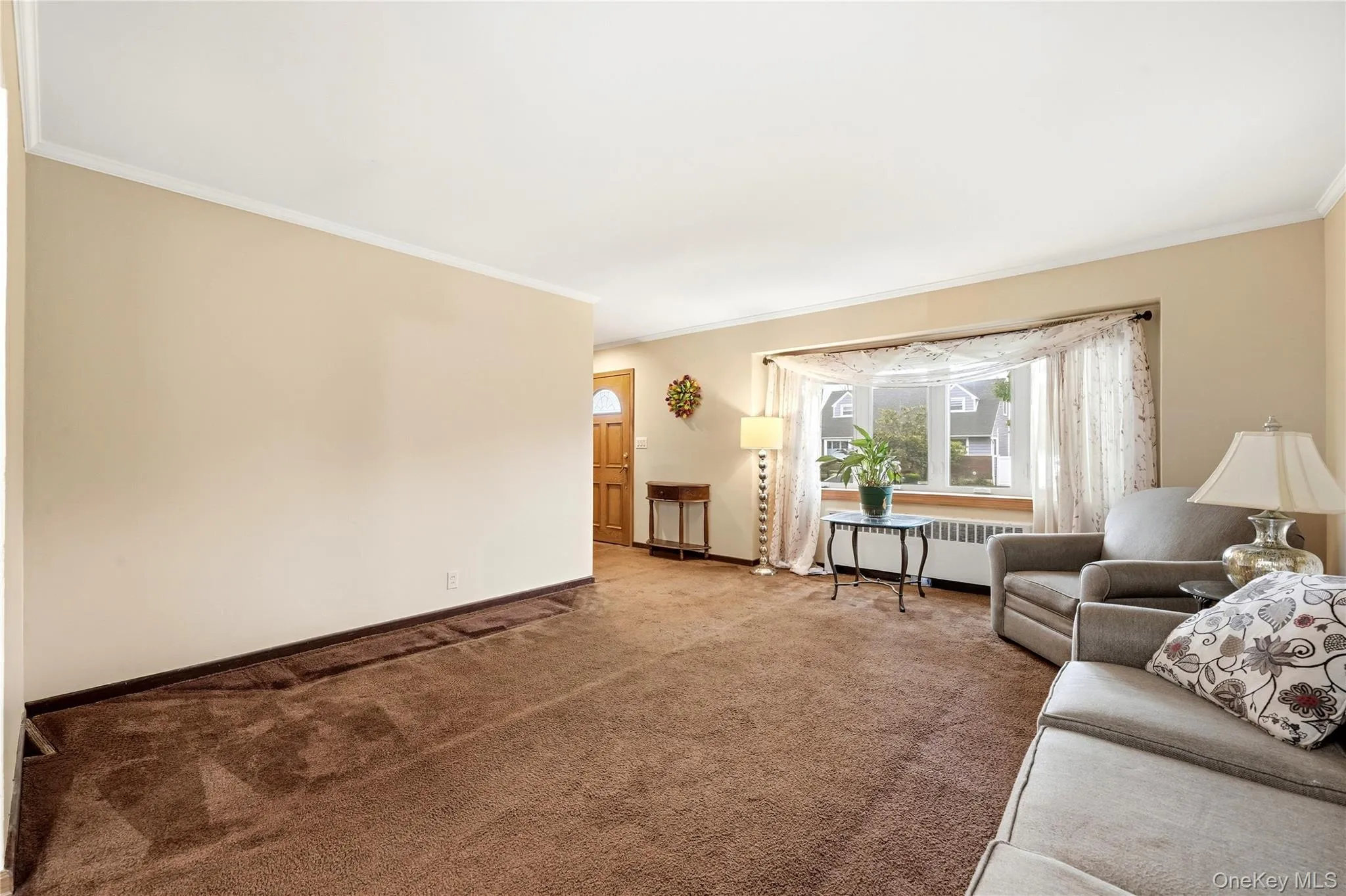 947 White Birch Lane, Hempstead, NY, 4 Bedrooms Bedrooms, 7 Rooms Rooms,2 BathroomsBathrooms,Residential,For Rent,White Birch,0,1055910 947 White Birch Lane, Hempstead, NY, 4 Bedrooms Bedrooms, 7 Rooms Rooms,2 BathroomsBathrooms,Residential,For Rent,White Birch,0,1055910