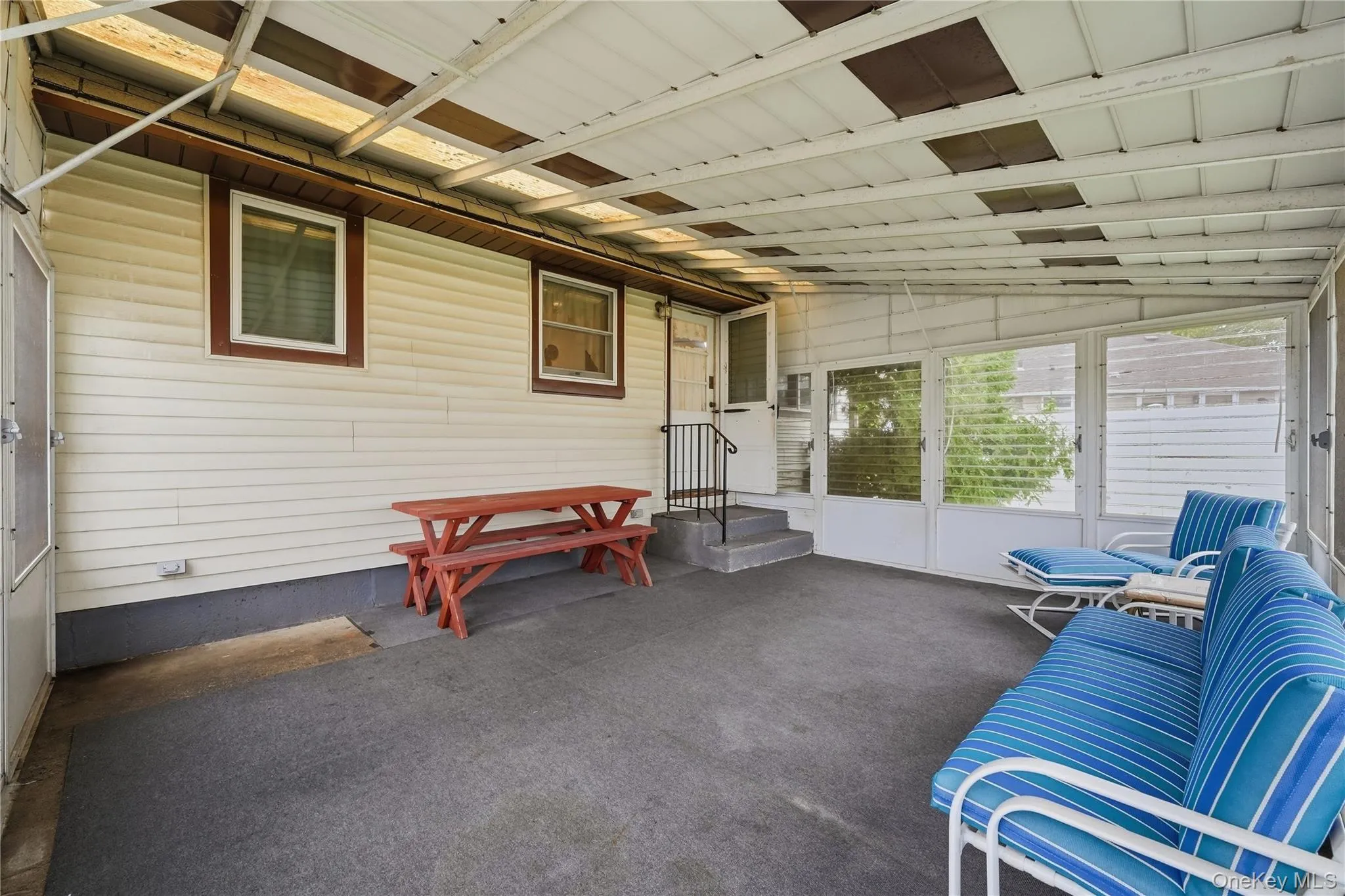 947 White Birch Lane, Hempstead, NY, 4 Bedrooms Bedrooms, 7 Rooms Rooms,2 BathroomsBathrooms,Residential,For Rent,White Birch,0,1055910 947 White Birch Lane, Hempstead, NY, 4 Bedrooms Bedrooms, 7 Rooms Rooms,2 BathroomsBathrooms,Residential,For Rent,White Birch,0,1055910
