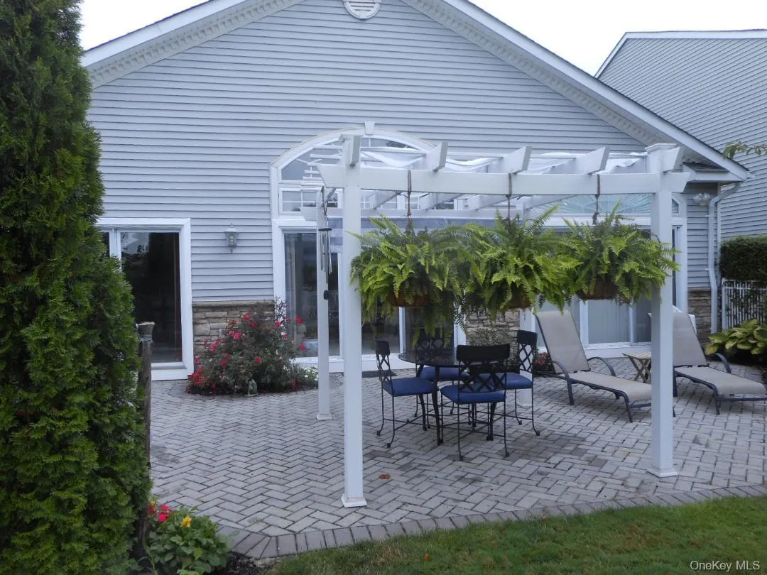 173 Hamlet Drive, Brookhaven, NY, 3 Bedrooms Bedrooms, 8 Rooms Rooms,2 BathroomsBathrooms,Residential,For Rent,Hamlet,0,1055911 173 Hamlet Drive, Brookhaven, NY, 3 Bedrooms Bedrooms, 8 Rooms Rooms,2 BathroomsBathrooms,Residential,For Rent,Hamlet,0,1055911