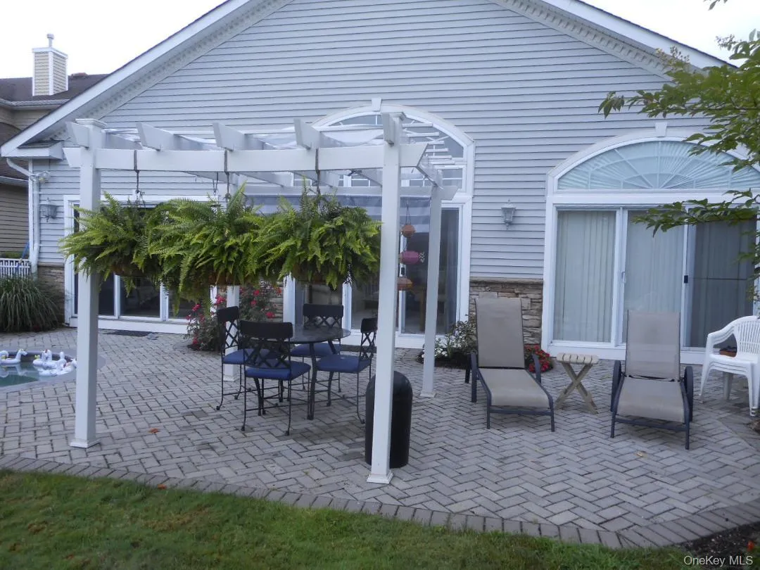 173 Hamlet Drive, Brookhaven, NY, 3 Bedrooms Bedrooms, 8 Rooms Rooms,2 BathroomsBathrooms,Residential,For Rent,Hamlet,0,1055911 173 Hamlet Drive, Brookhaven, NY, 3 Bedrooms Bedrooms, 8 Rooms Rooms,2 BathroomsBathrooms,Residential,For Rent,Hamlet,0,1055911