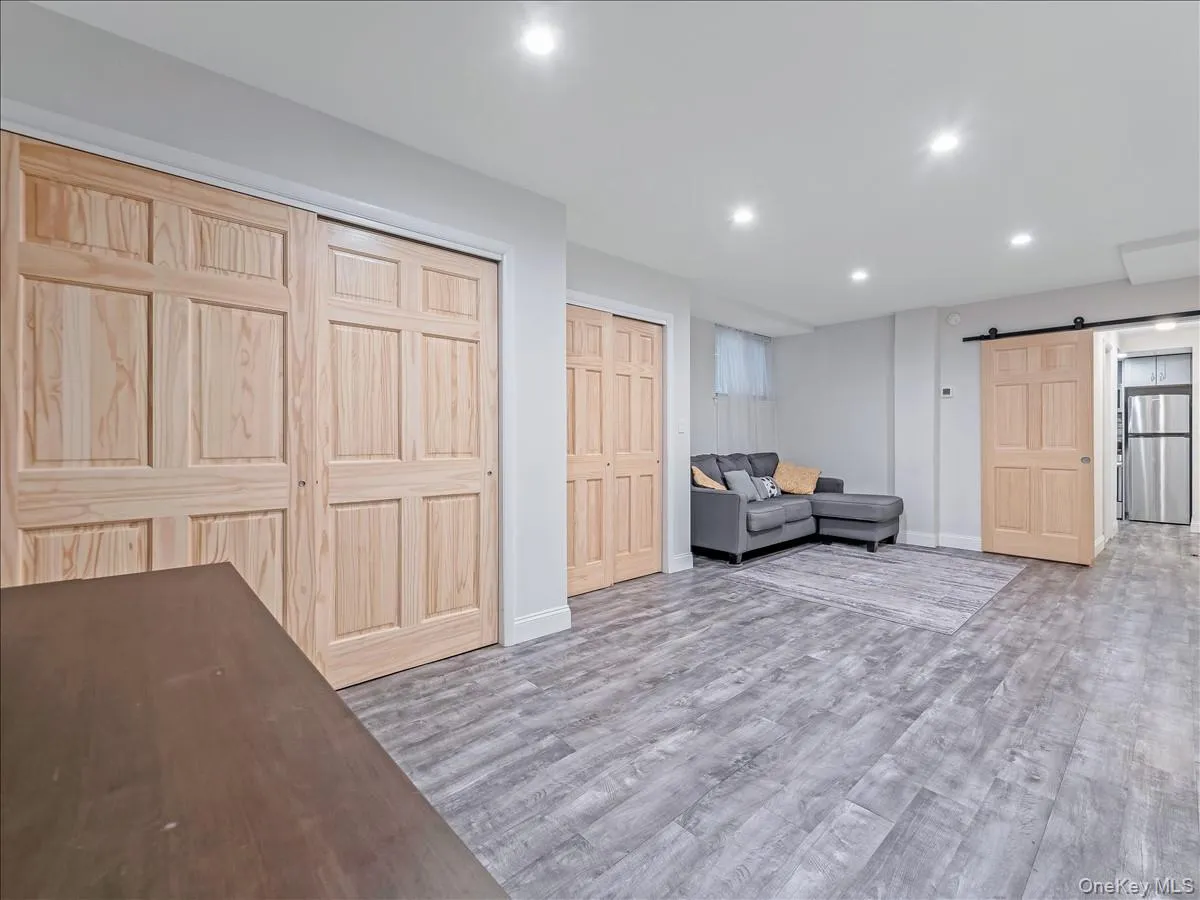1559 Hering Avenue, New York, NY, 3 Bedrooms Bedrooms, 8 Rooms Rooms,Residential Lease,For Rent,Hering,0,1055912 1559 Hering Avenue, New York, NY, 3 Bedrooms Bedrooms, 8 Rooms Rooms,Residential Lease,For Rent,Hering,0,1055912