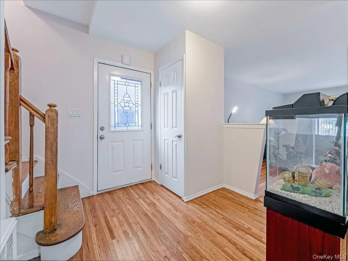 1559 Hering Avenue, New York, NY, 3 Bedrooms Bedrooms, 8 Rooms Rooms,Residential Lease,For Rent,Hering,0,1055912 1559 Hering Avenue, New York, NY, 3 Bedrooms Bedrooms, 8 Rooms Rooms,Residential Lease,For Rent,Hering,0,1055912