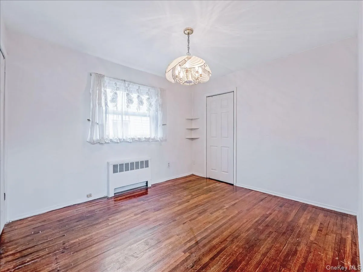 1559 Hering Avenue, New York, NY, 3 Bedrooms Bedrooms, 8 Rooms Rooms,Residential Lease,For Rent,Hering,0,1055912 1559 Hering Avenue, New York, NY, 3 Bedrooms Bedrooms, 8 Rooms Rooms,Residential Lease,For Rent,Hering,0,1055912