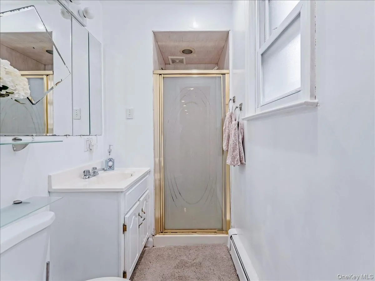 1559 Hering Avenue, New York, NY, 3 Bedrooms Bedrooms, 8 Rooms Rooms,Residential Lease,For Rent,Hering,0,1055912 1559 Hering Avenue, New York, NY, 3 Bedrooms Bedrooms, 8 Rooms Rooms,Residential Lease,For Rent,Hering,0,1055912