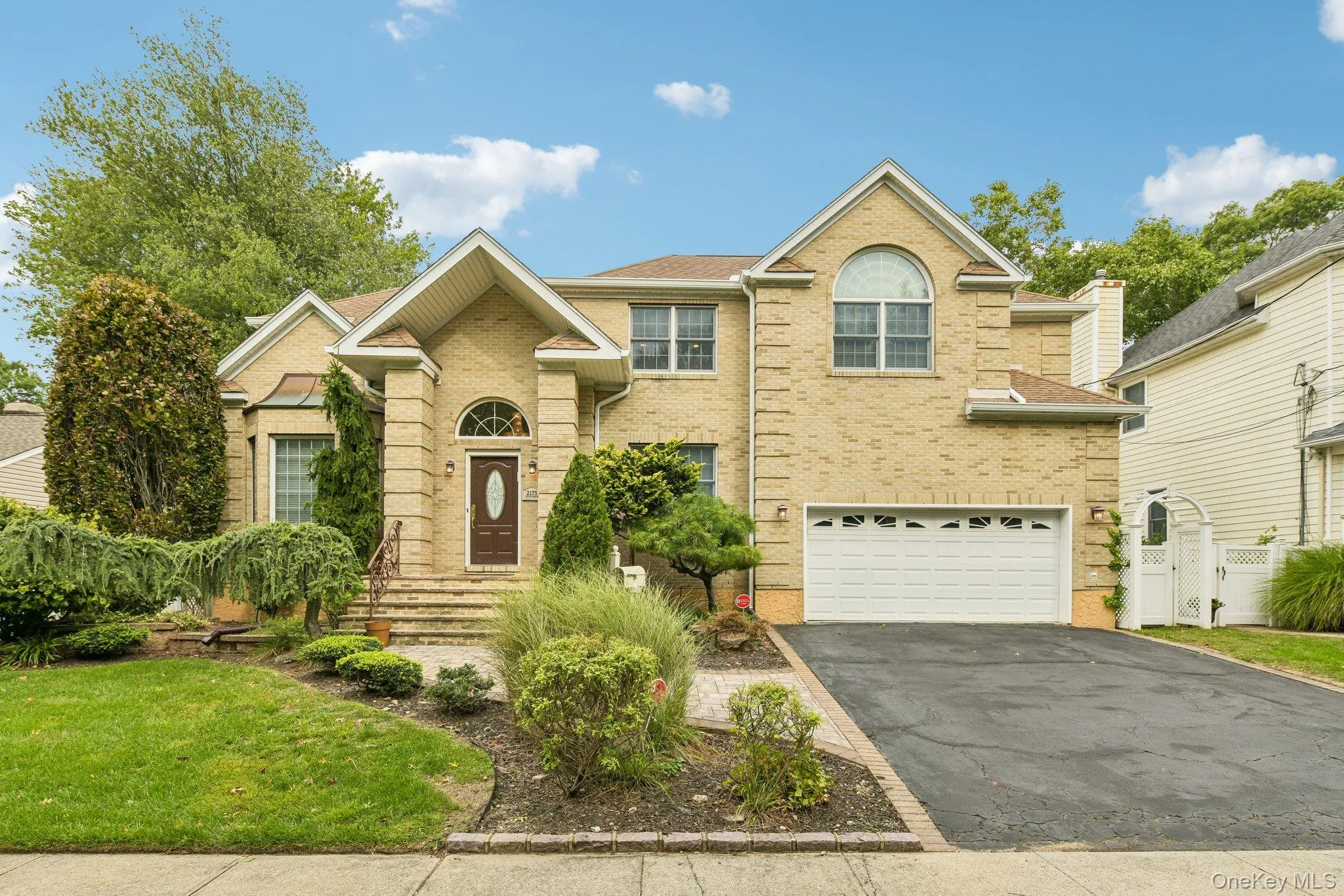 2175 Helene Avenue, Hempstead, NY, 4 Bedrooms Bedrooms, 8 Rooms Rooms,2 BathroomsBathrooms,Residential,For Rent,Helene,0,1055913 2175 Helene Avenue, Hempstead, NY, 4 Bedrooms Bedrooms, 8 Rooms Rooms,2 BathroomsBathrooms,Residential,For Rent,Helene,0,1055913