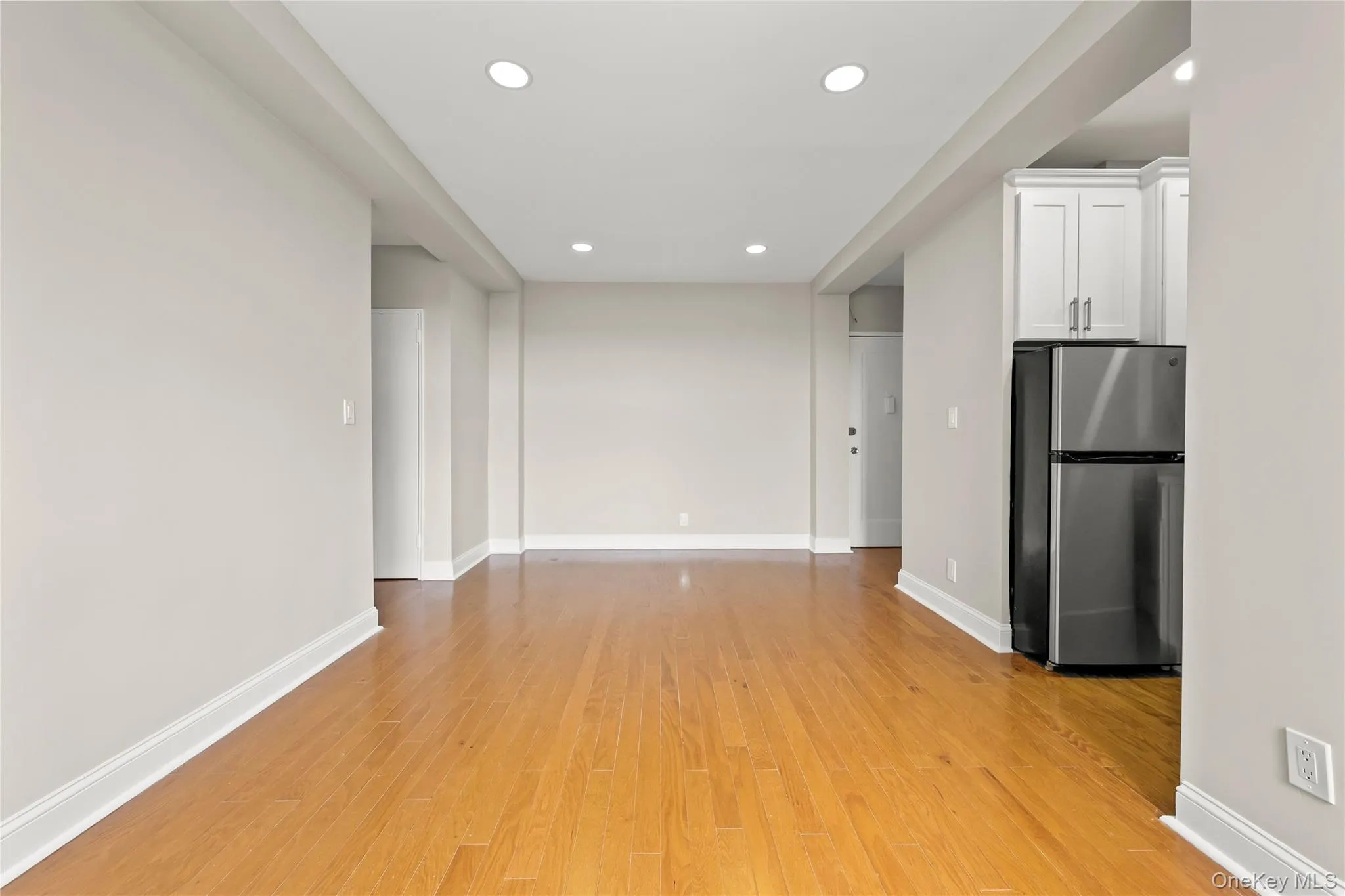 99-52 66th Rd, New York, NY, 4 Rooms Rooms,1 BathroomBathrooms,Residential,For Rent,66th Rd,0,1055921 99-52 66th Rd, New York, NY, 4 Rooms Rooms,1 BathroomBathrooms,Residential,For Rent,66th Rd,0,1055921