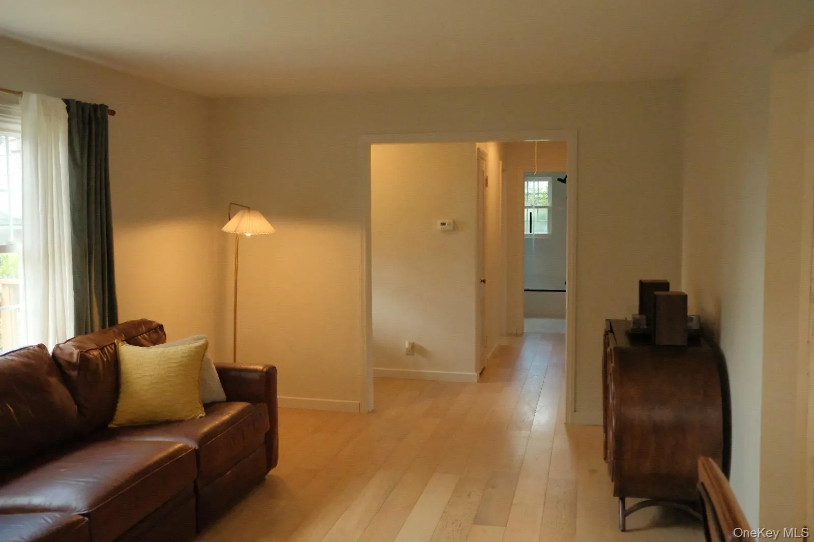 11 Overlook Drive, Warwick (town), NY, 2 Bedrooms Bedrooms, 4 Rooms Rooms,1 BathroomBathrooms,Residential,For Rent,Overlook,0,1055926 11 Overlook Drive, Warwick (town), NY, 2 Bedrooms Bedrooms, 4 Rooms Rooms,1 BathroomBathrooms,Residential,For Rent,Overlook,0,1055926