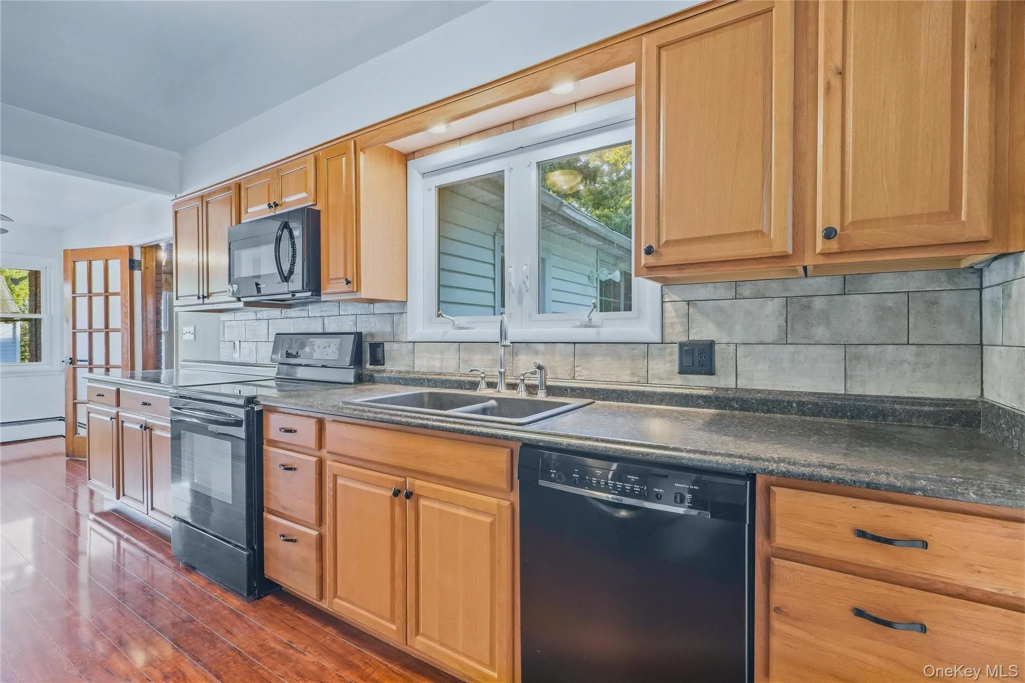 145 Linderman Avenue, Kingston, NY, 3 Bedrooms Bedrooms, 8 Rooms Rooms,2 BathroomsBathrooms,Residential,For Rent,Linderman,0,1055930 145 Linderman Avenue, Kingston, NY, 3 Bedrooms Bedrooms, 8 Rooms Rooms,2 BathroomsBathrooms,Residential,For Rent,Linderman,0,1055930