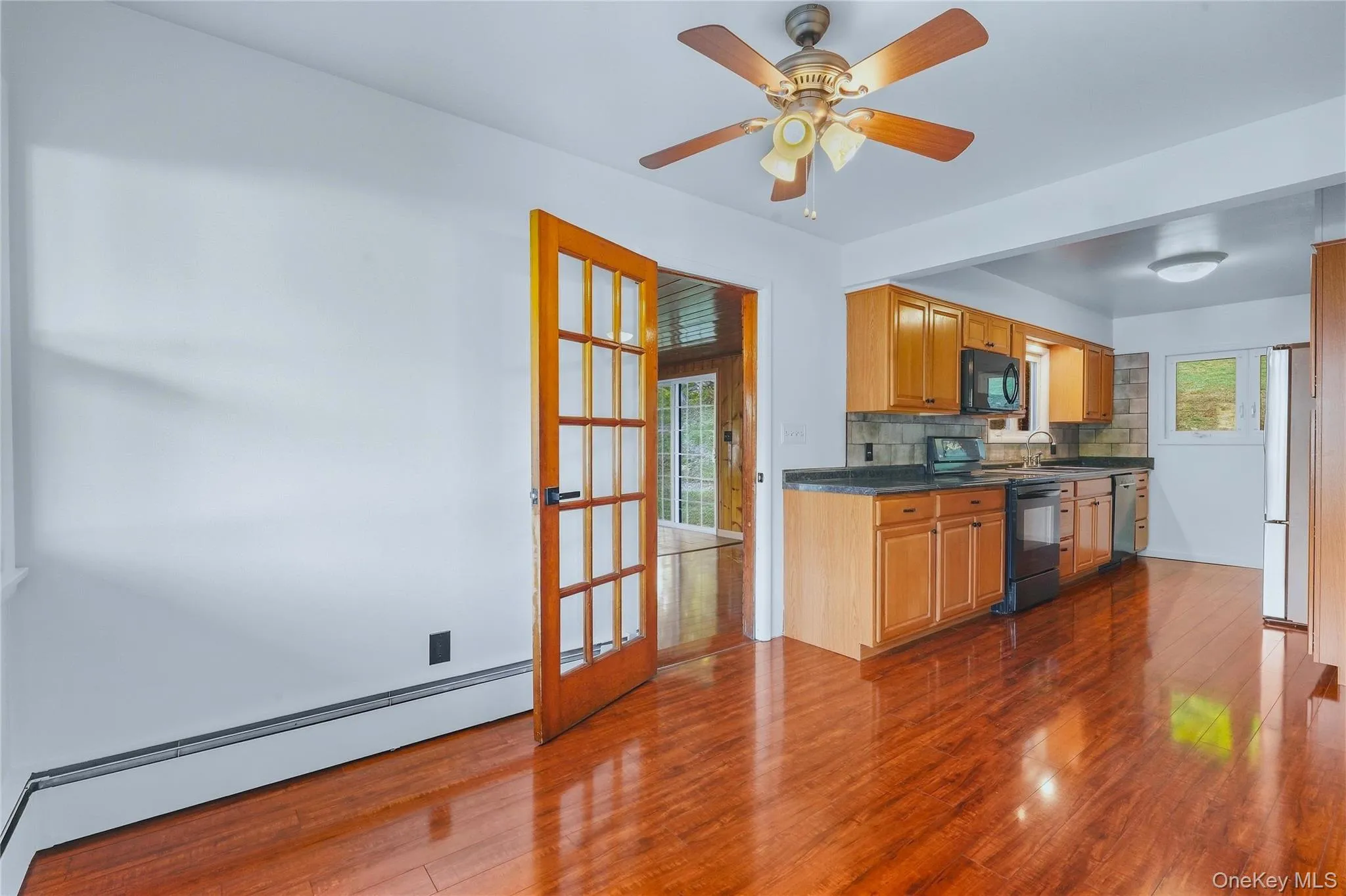 145 Linderman Avenue, Kingston, NY, 3 Bedrooms Bedrooms, 8 Rooms Rooms,2 BathroomsBathrooms,Residential,For Rent,Linderman,0,1055930 145 Linderman Avenue, Kingston, NY, 3 Bedrooms Bedrooms, 8 Rooms Rooms,2 BathroomsBathrooms,Residential,For Rent,Linderman,0,1055930