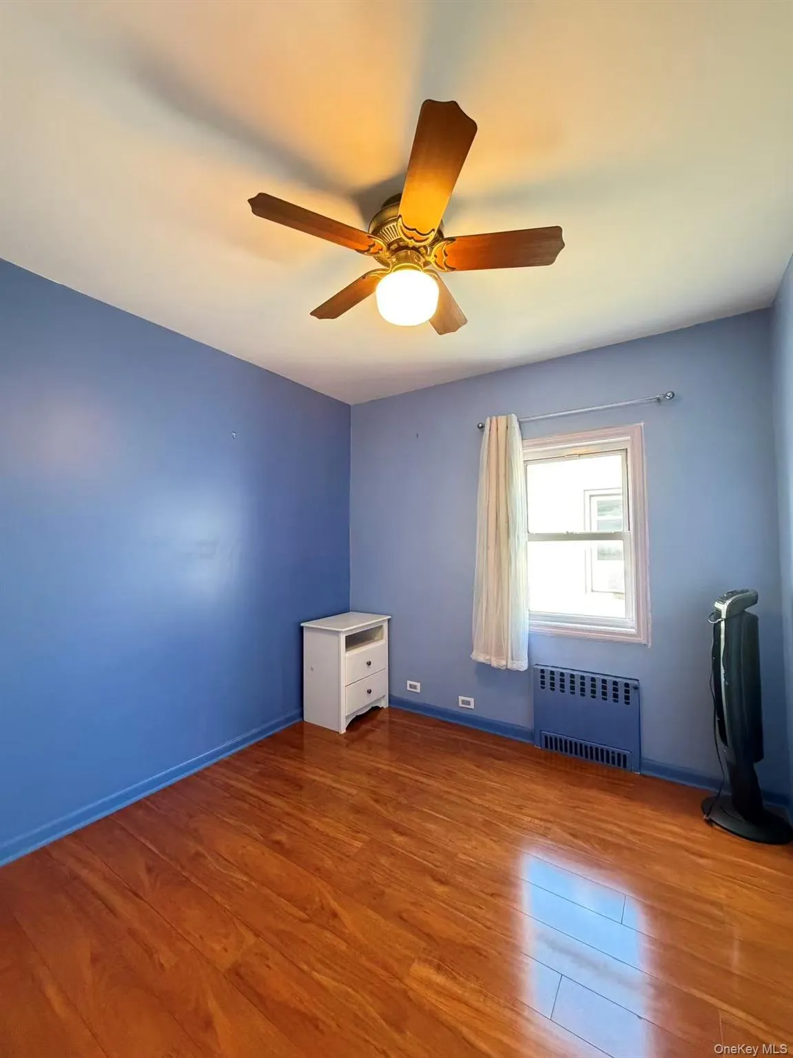 202-13 33rd Avenue, New York, NY, 3 Bedrooms Bedrooms, 5 Rooms Rooms,2 BathroomsBathrooms,Residential,For Rent,33rd,0,1055932 202-13 33rd Avenue, New York, NY, 3 Bedrooms Bedrooms, 5 Rooms Rooms,2 BathroomsBathrooms,Residential,For Rent,33rd,0,1055932