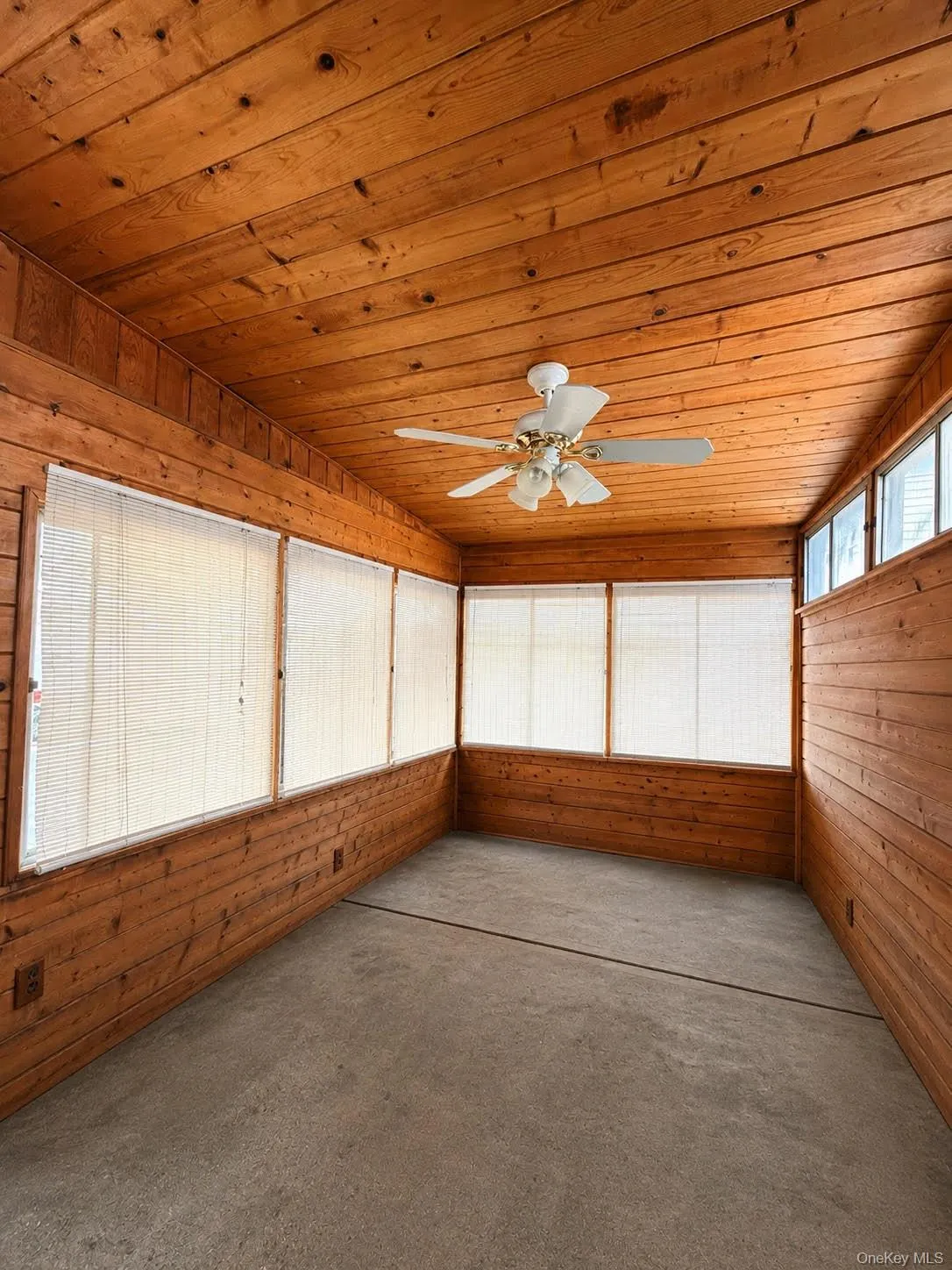 202-13 33rd Avenue, New York, NY, 3 Bedrooms Bedrooms, 5 Rooms Rooms,2 BathroomsBathrooms,Residential,For Rent,33rd,0,1055932 202-13 33rd Avenue, New York, NY, 3 Bedrooms Bedrooms, 5 Rooms Rooms,2 BathroomsBathrooms,Residential,For Rent,33rd,0,1055932