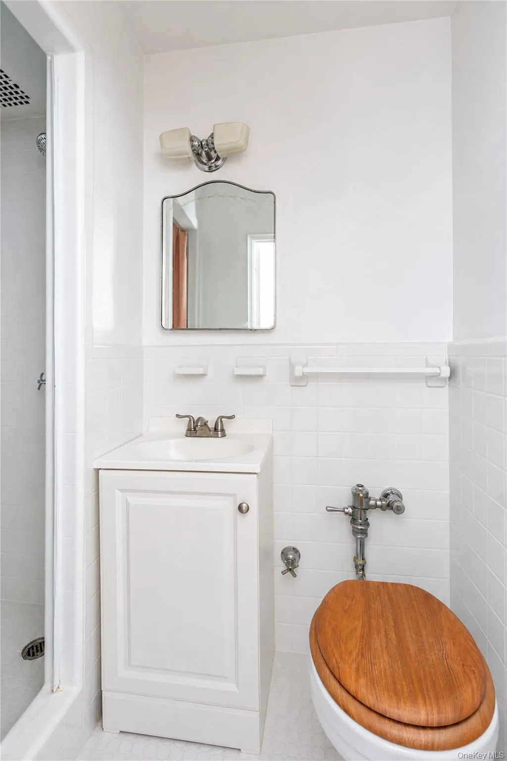 3299 Cambridge Avenue, New York, NY, 2 Bedrooms Bedrooms, 5 Rooms Rooms,2 BathroomsBathrooms,Residential,For Rent,Cambridge,0,1055938 3299 Cambridge Avenue, New York, NY, 2 Bedrooms Bedrooms, 5 Rooms Rooms,2 BathroomsBathrooms,Residential,For Rent,Cambridge,0,1055938