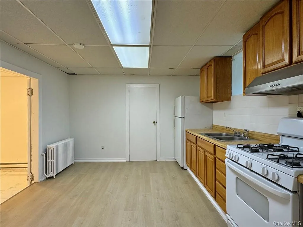 21 Fort Putnam Street, Highlands, NY, 2 Bedroom Bedrooms, 7 Room Rooms,1 BathroomBathrooms,Residential Lease,For Rent,Fort Putnam,0,1055945 21 Fort Putnam Street, Highlands, NY, 2 Bedroom Bedrooms, 7 Room Rooms,1 BathroomBathrooms,Residential Lease,For Rent,Fort Putnam,0,1055945