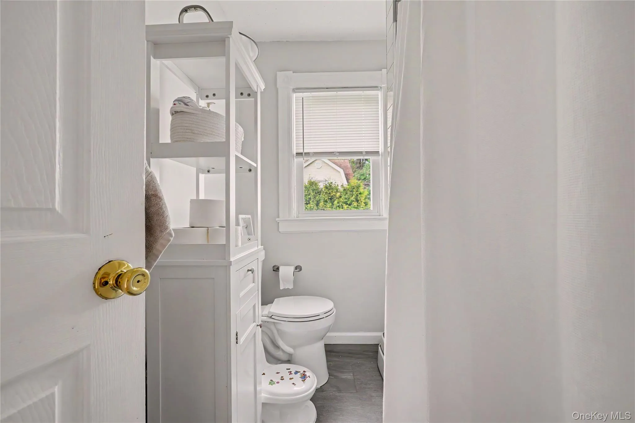 Full Bathroom Full Bathroom