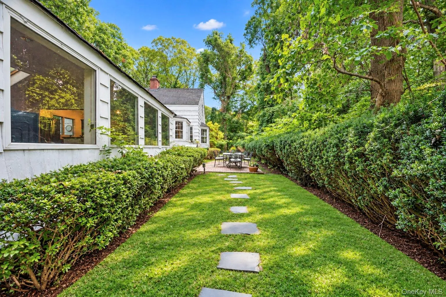 2 Glenwater Lane, Brookhaven, NY, 4 Bedrooms Bedrooms, 8 Rooms Rooms,2 BathroomsBathrooms,Residential,For Rent,Glenwater,0,1055947 2 Glenwater Lane, Brookhaven, NY, 4 Bedrooms Bedrooms, 8 Rooms Rooms,2 BathroomsBathrooms,Residential,For Rent,Glenwater,0,1055947