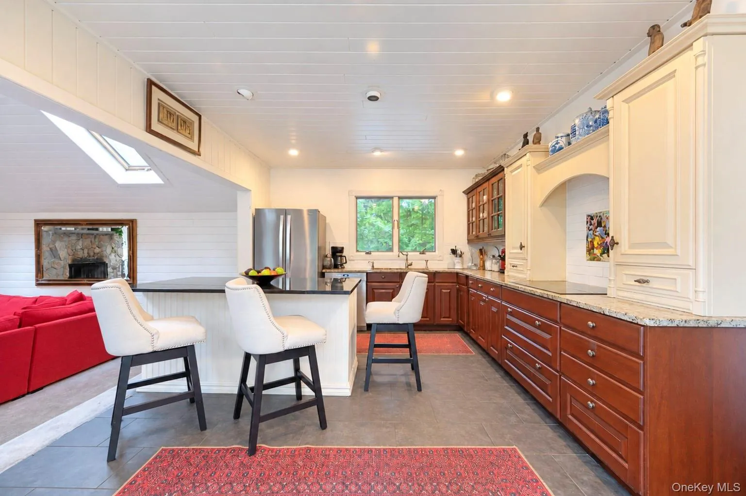 2 Glenwater Lane, Brookhaven, NY, 4 Bedrooms Bedrooms, 8 Rooms Rooms,2 BathroomsBathrooms,Residential,For Rent,Glenwater,0,1055947 2 Glenwater Lane, Brookhaven, NY, 4 Bedrooms Bedrooms, 8 Rooms Rooms,2 BathroomsBathrooms,Residential,For Rent,Glenwater,0,1055947