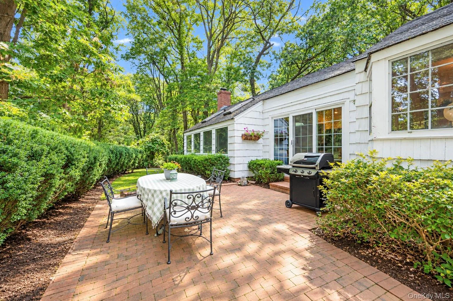 2 Glenwater Lane, Brookhaven, NY, 4 Bedrooms Bedrooms, 8 Rooms Rooms,2 BathroomsBathrooms,Residential,For Rent,Glenwater,0,1055947 2 Glenwater Lane, Brookhaven, NY, 4 Bedrooms Bedrooms, 8 Rooms Rooms,2 BathroomsBathrooms,Residential,For Rent,Glenwater,0,1055947