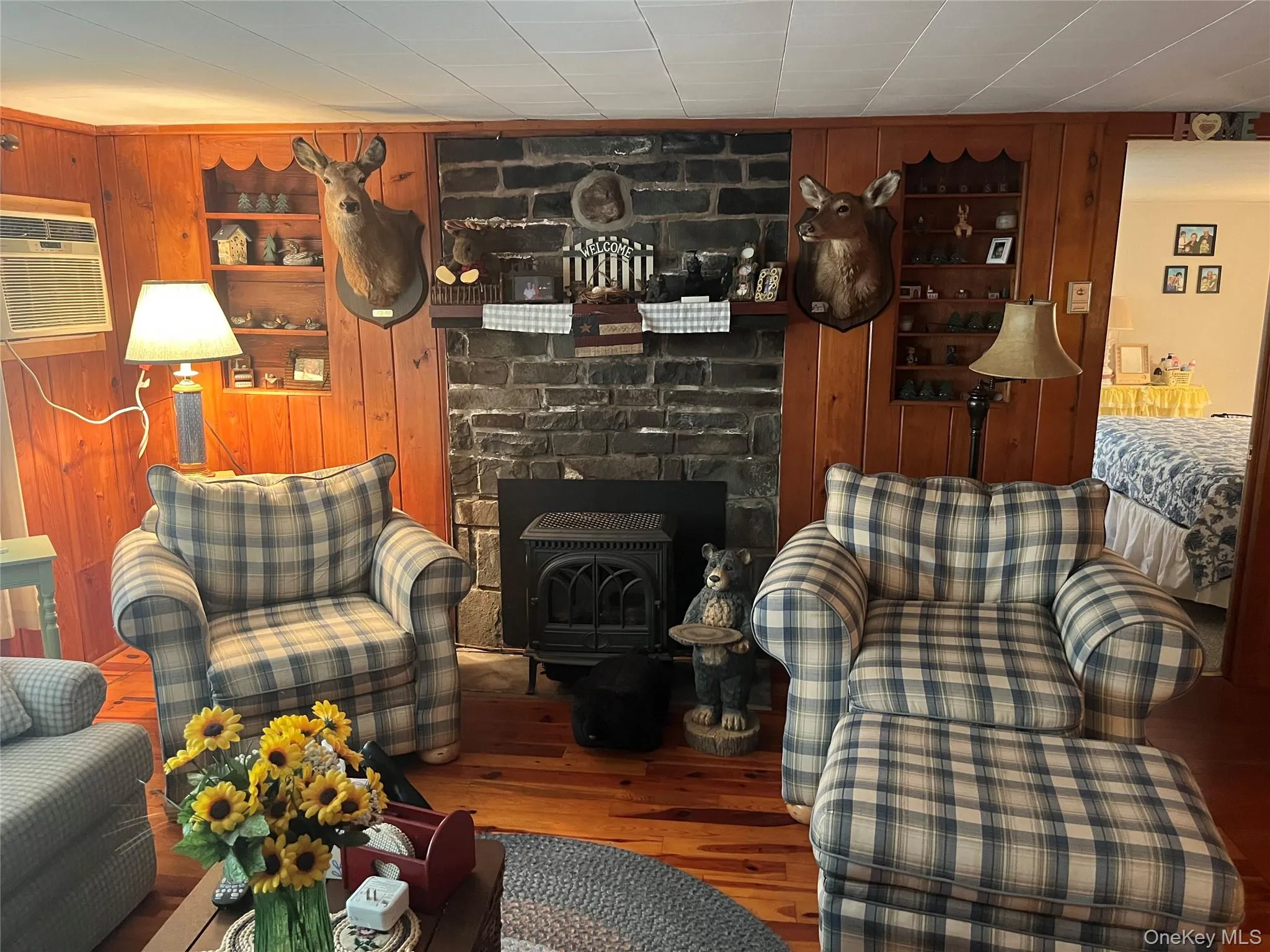 16 Gold Point Road, Thompson, NY, 3 Bedrooms Bedrooms, 7 Rooms Rooms,2 BathroomsBathrooms,Residential,For Rent,Gold Point Road,0,1055949 16 Gold Point Road, Thompson, NY, 3 Bedrooms Bedrooms, 7 Rooms Rooms,2 BathroomsBathrooms,Residential,For Rent,Gold Point Road,0,1055949