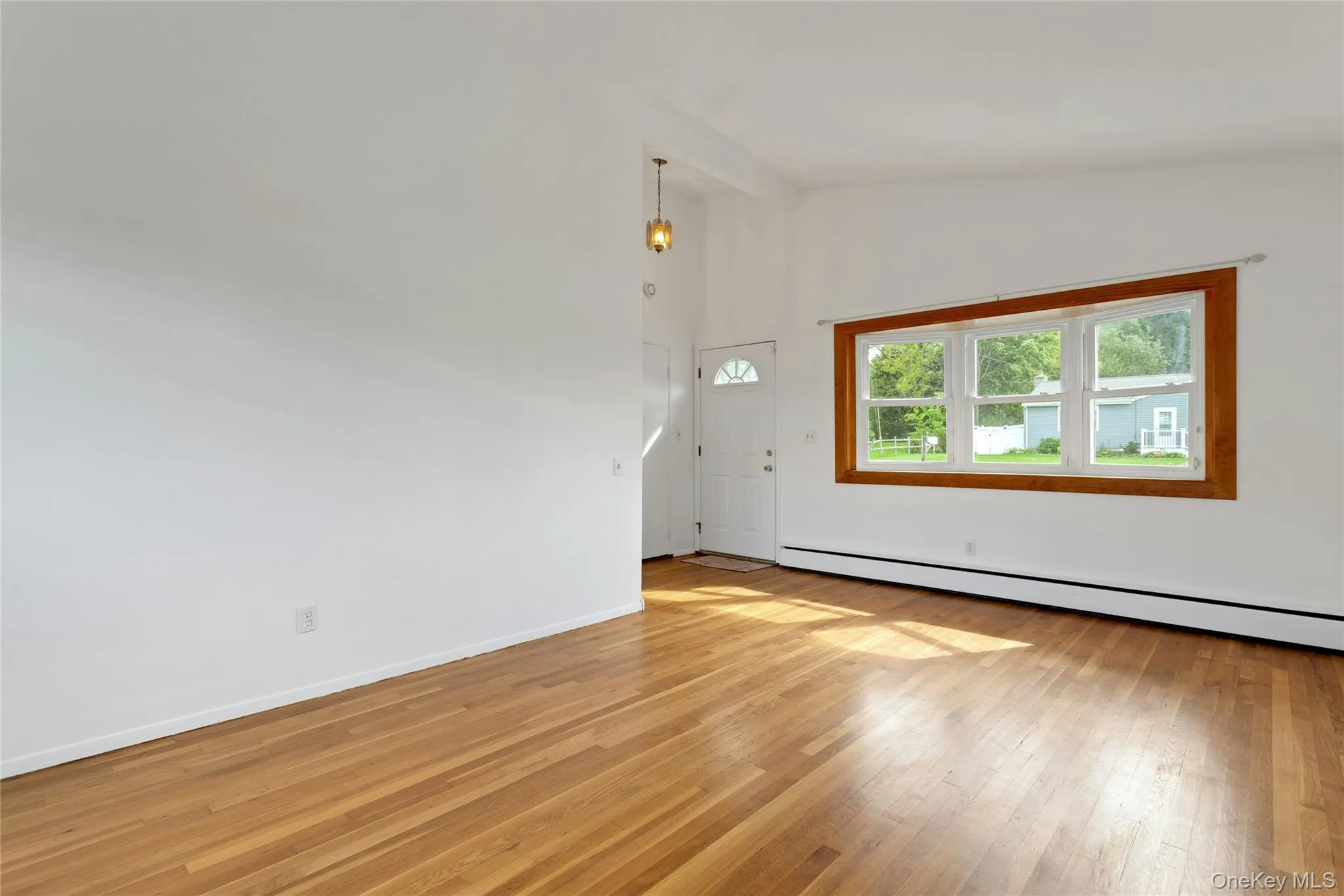 1 Barbara Lane, Wappinger, NY, 3 Bedrooms Bedrooms, 9 Rooms Rooms,1 BathroomBathrooms,Residential,For Rent,Barbara,0,1055952 1 Barbara Lane, Wappinger, NY, 3 Bedrooms Bedrooms, 9 Rooms Rooms,1 BathroomBathrooms,Residential,For Rent,Barbara,0,1055952