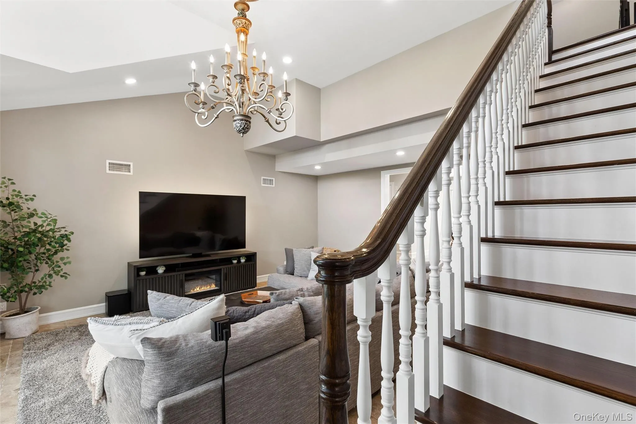 45 Blue Point Avenue, Brookhaven, NY, 4 Bedrooms Bedrooms, 12 Rooms Rooms,2 BathroomsBathrooms,Residential,For Rent,Blue Point,0,1055958 45 Blue Point Avenue, Brookhaven, NY, 4 Bedrooms Bedrooms, 12 Rooms Rooms,2 BathroomsBathrooms,Residential,For Rent,Blue Point,0,1055958