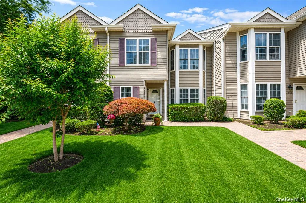 1130 Savoy Drive, Huntington, NY, 2 Bedrooms Bedrooms, 7 Rooms Rooms,2 BathroomsBathrooms,Residential,For Rent,Savoy,0,1055960 1130 Savoy Drive, Huntington, NY, 2 Bedrooms Bedrooms, 7 Rooms Rooms,2 BathroomsBathrooms,Residential,For Rent,Savoy,0,1055960