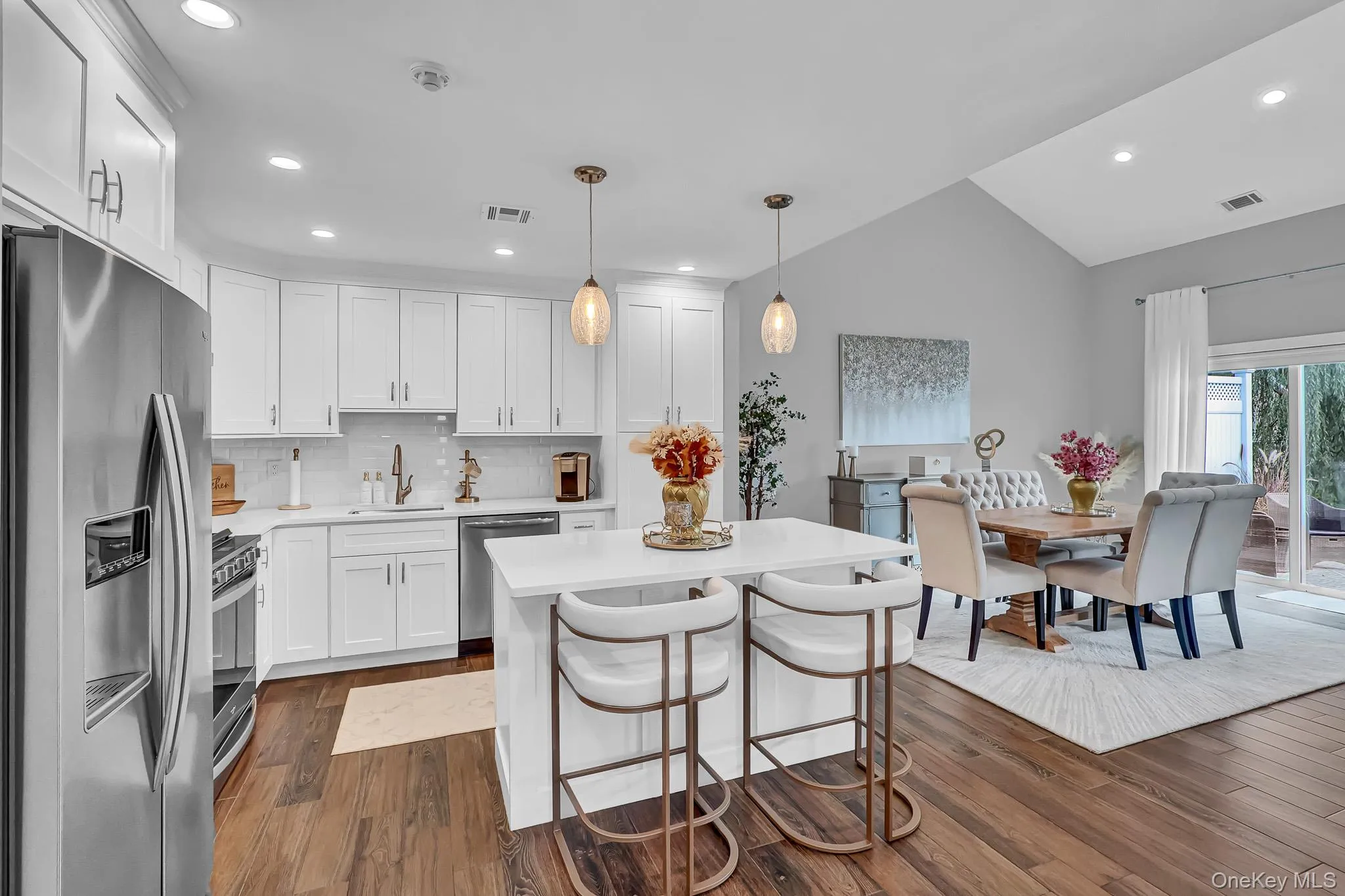 224 Erik Drive, Brookhaven, NY, 3 Bedrooms Bedrooms, 7 Rooms Rooms,2 BathroomsBathrooms,Residential,For Rent,Erik,0,1055963 224 Erik Drive, Brookhaven, NY, 3 Bedrooms Bedrooms, 7 Rooms Rooms,2 BathroomsBathrooms,Residential,For Rent,Erik,0,1055963