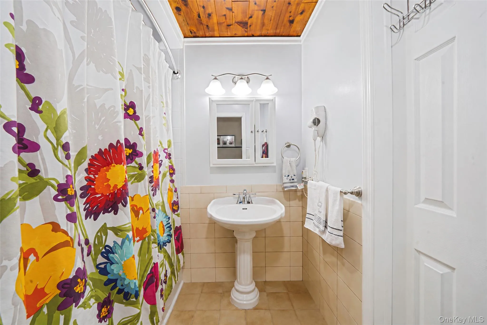 10 Saddle Hill Road, Brookhaven, NY, 3 Bedrooms Bedrooms, 9 Rooms Rooms,2 BathroomsBathrooms,Residential,For Rent,Saddle Hill,0,1055980 10 Saddle Hill Road, Brookhaven, NY, 3 Bedrooms Bedrooms, 9 Rooms Rooms,2 BathroomsBathrooms,Residential,For Rent,Saddle Hill,0,1055980