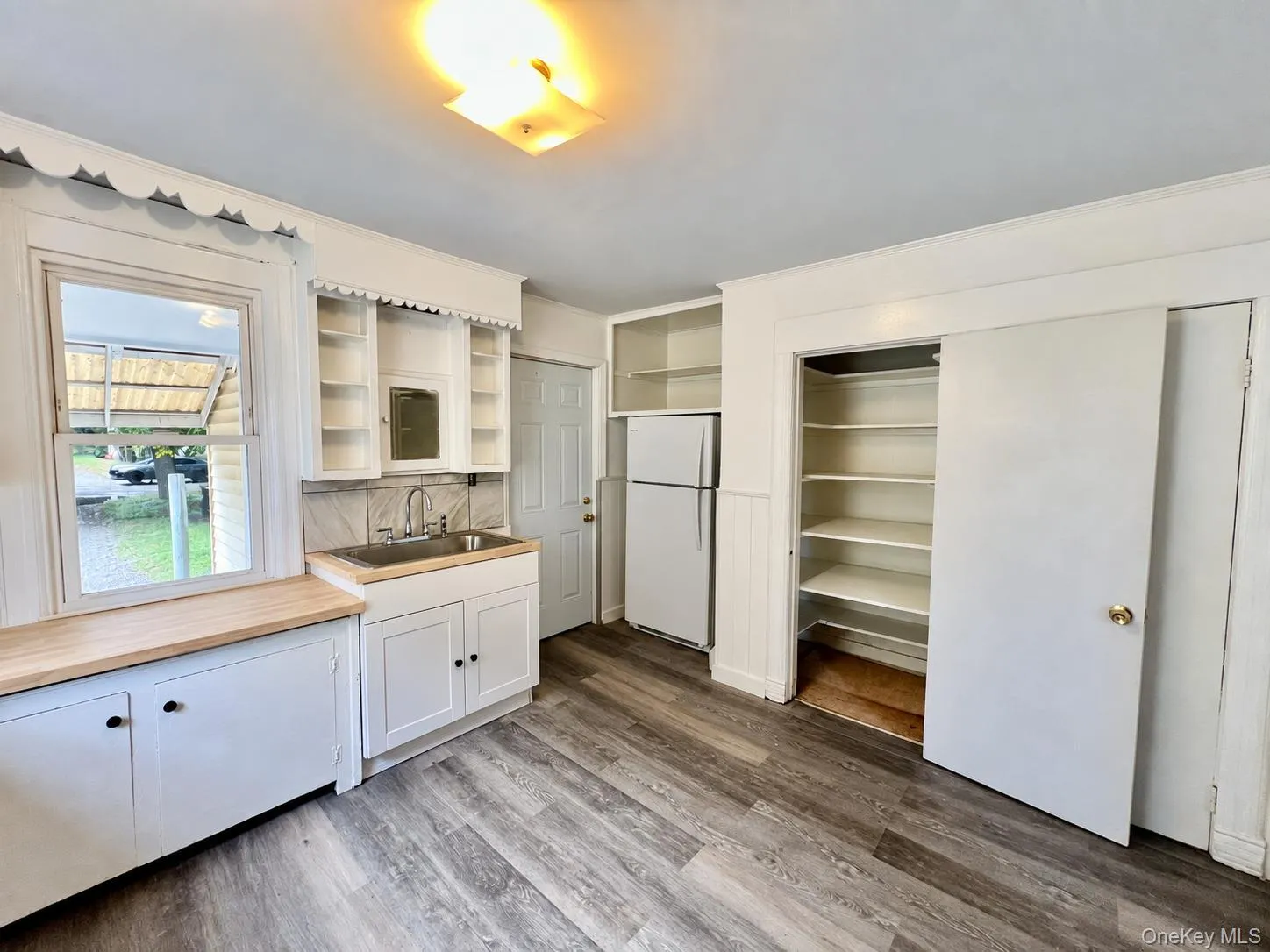 151 Orange Turnpike, Ramapo, NY, 2 Bedrooms Bedrooms, 5 Rooms Rooms,1 BathroomBathrooms,Residential Lease,For Rent,Orange,0,1055981 151 Orange Turnpike, Ramapo, NY, 2 Bedrooms Bedrooms, 5 Rooms Rooms,1 BathroomBathrooms,Residential Lease,For Rent,Orange,0,1055981