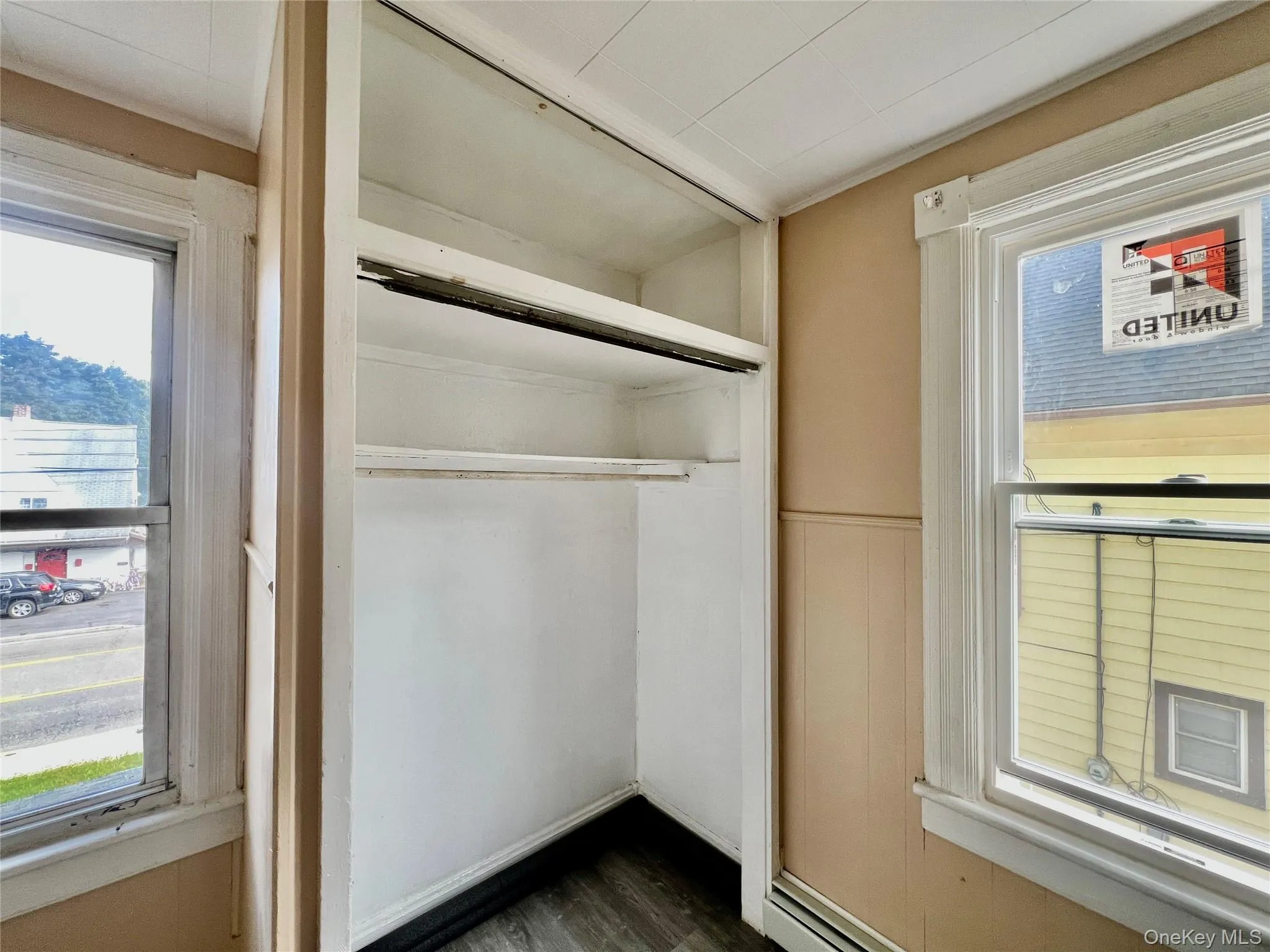 151 Orange Turnpike, Ramapo, NY, 2 Bedrooms Bedrooms, 5 Rooms Rooms,1 BathroomBathrooms,Residential Lease,For Rent,Orange,0,1055981 151 Orange Turnpike, Ramapo, NY, 2 Bedrooms Bedrooms, 5 Rooms Rooms,1 BathroomBathrooms,Residential Lease,For Rent,Orange,0,1055981