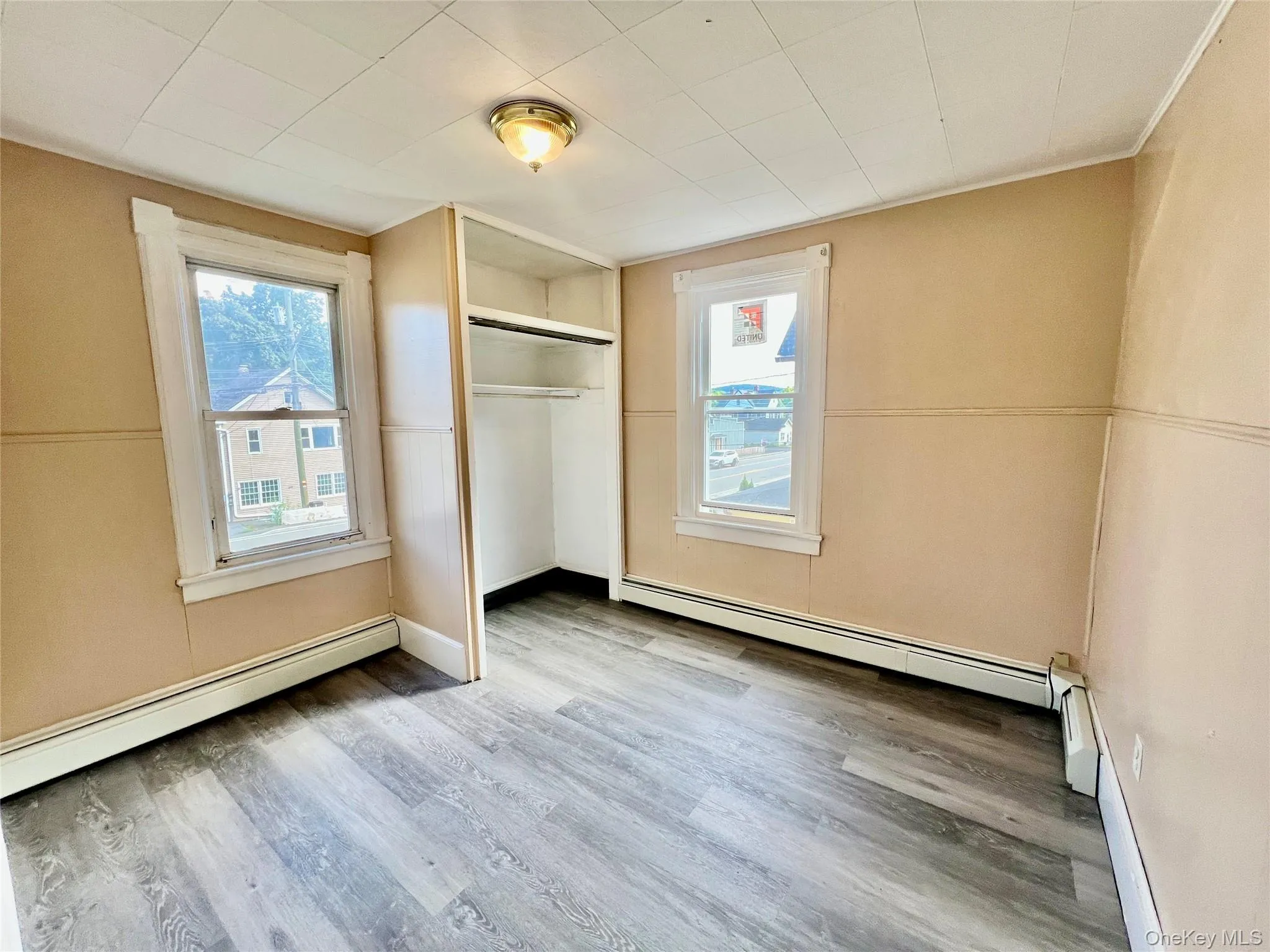 151 Orange Turnpike, Ramapo, NY, 2 Bedrooms Bedrooms, 5 Rooms Rooms,1 BathroomBathrooms,Residential Lease,For Rent,Orange,0,1055981 151 Orange Turnpike, Ramapo, NY, 2 Bedrooms Bedrooms, 5 Rooms Rooms,1 BathroomBathrooms,Residential Lease,For Rent,Orange,0,1055981