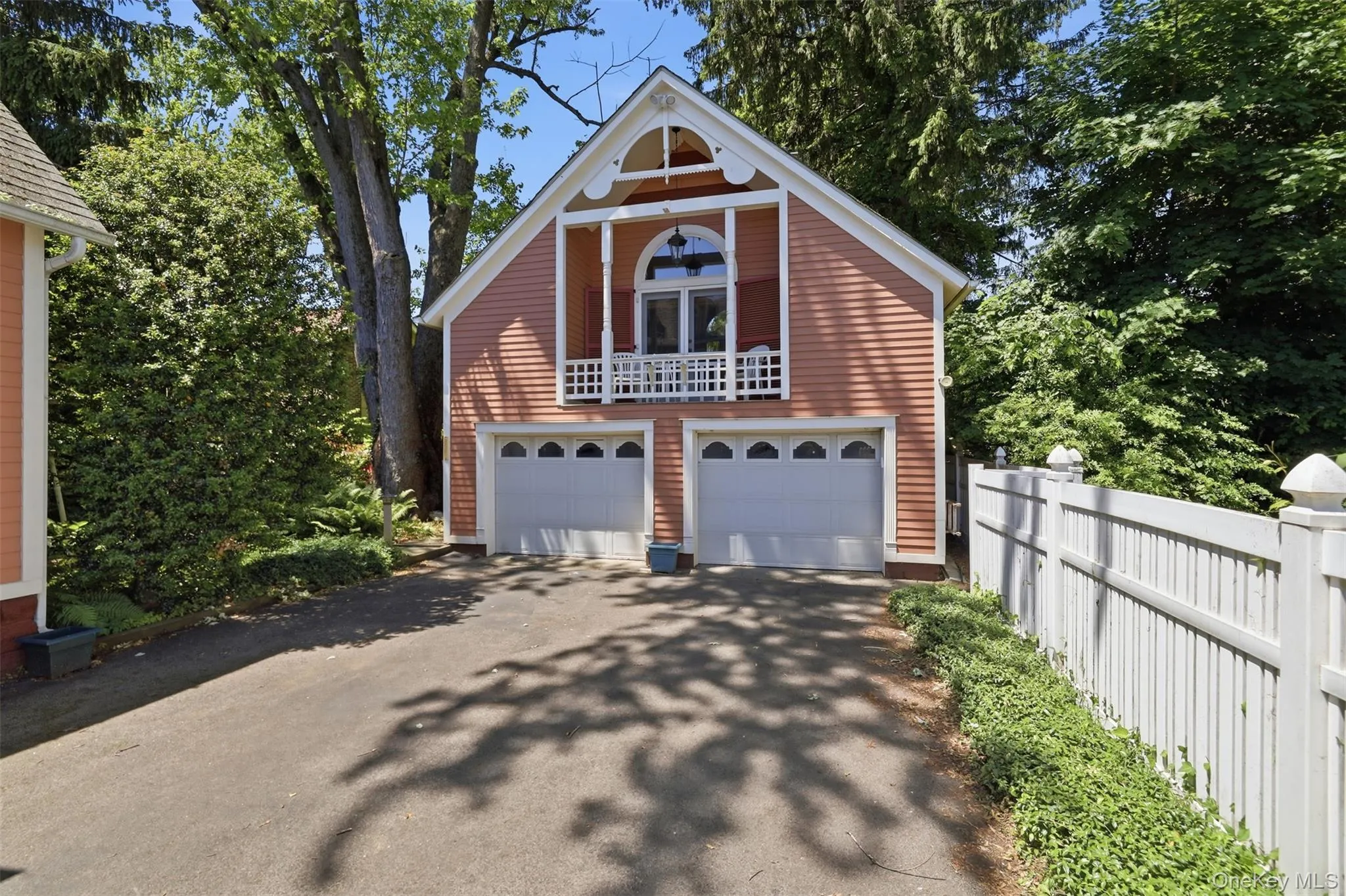5 and 10 West Street, Marlboro, NY, 9 Bedrooms Bedrooms, 18 Rooms Rooms,9 BathroomsBathrooms,Residential,For Rent,West,0,1055986 5 and 10 West Street, Marlboro, NY, 9 Bedrooms Bedrooms, 18 Rooms Rooms,9 BathroomsBathrooms,Residential,For Rent,West,0,1055986