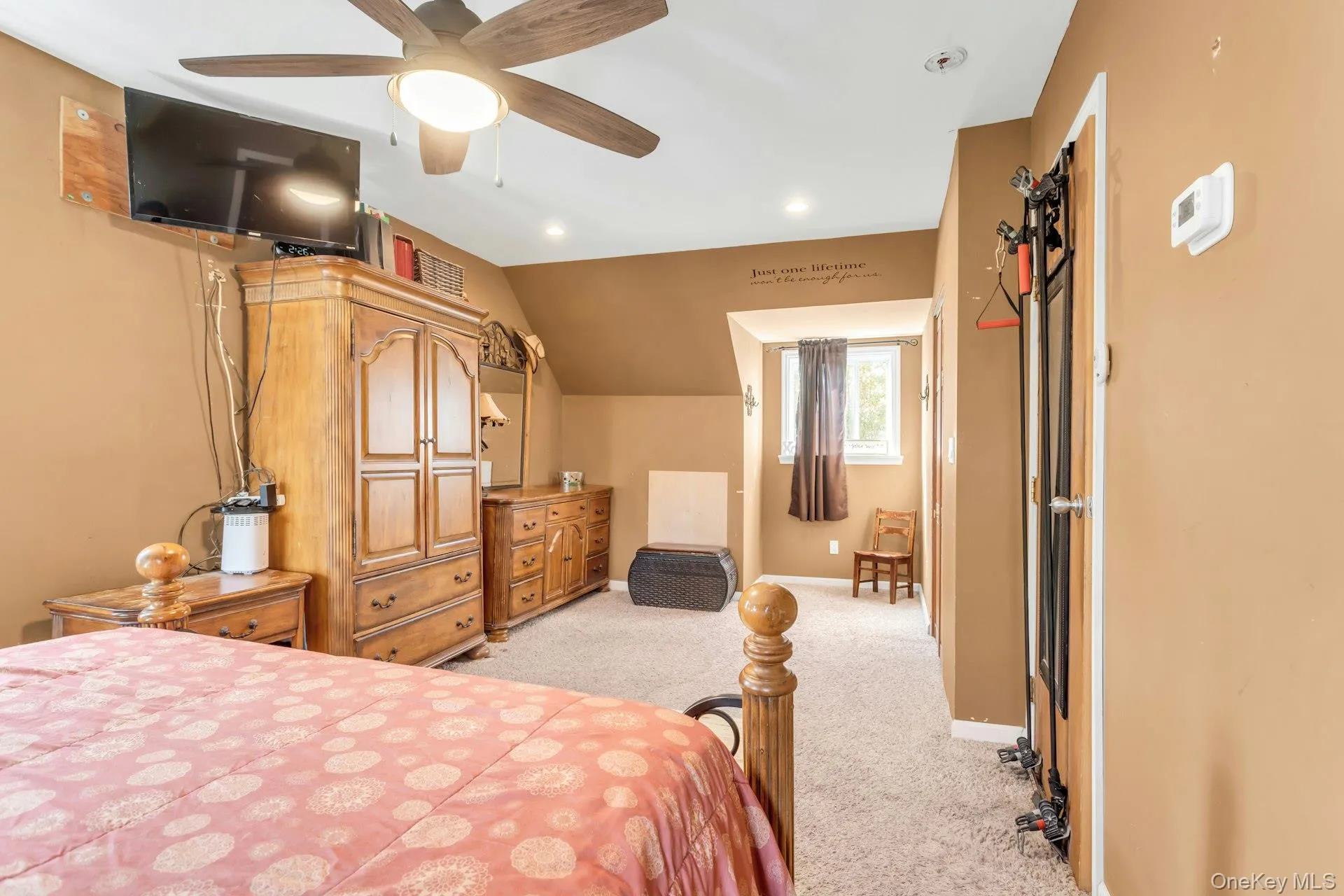 Tray ceiling with recessed lighting and a ceiling fan Tray ceiling with recessed lighting and a ceiling fan