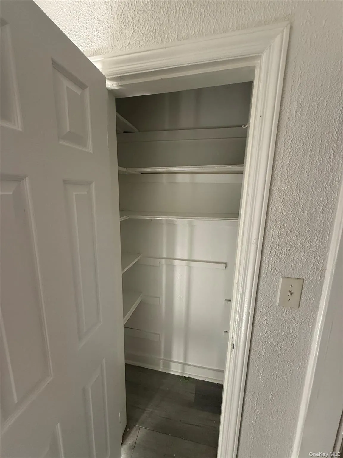 437 3rd Street, Newburgh (city), NY, 3 Bedrooms Bedrooms, 5 Rooms Rooms,1 BathroomBathrooms,Residential Lease,For Rent,3rd,0,1055994 437 3rd Street, Newburgh (city), NY, 3 Bedrooms Bedrooms, 5 Rooms Rooms,1 BathroomBathrooms,Residential Lease,For Rent,3rd,0,1055994