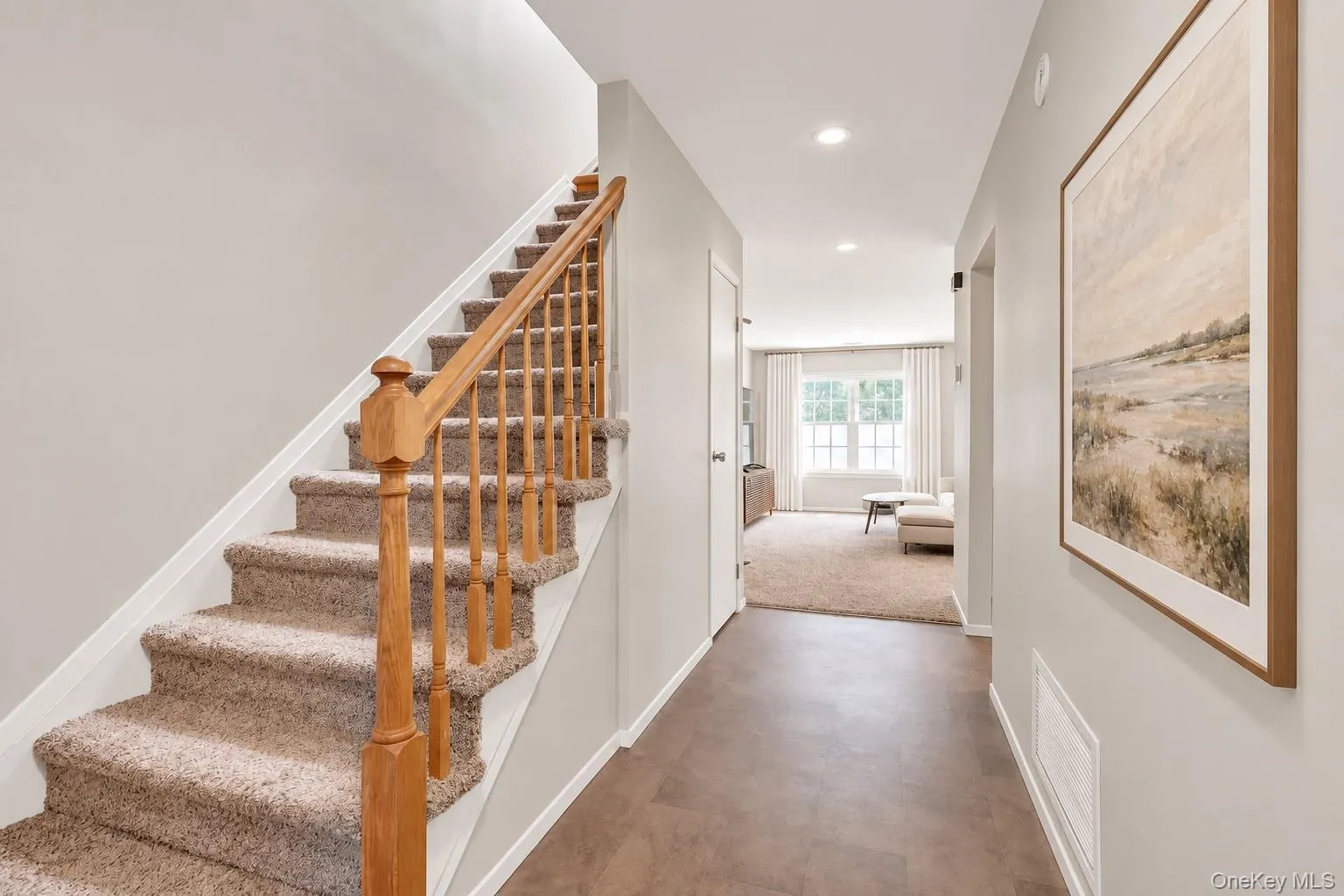 305 Sara Circle, Brookhaven, NY, 2 Bedrooms Bedrooms, 6 Rooms Rooms,2 BathroomsBathrooms,Residential,For Rent,Sara,0,1056003 305 Sara Circle, Brookhaven, NY, 2 Bedrooms Bedrooms, 6 Rooms Rooms,2 BathroomsBathrooms,Residential,For Rent,Sara,0,1056003