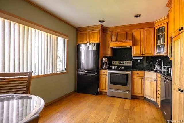 45 Rudder Drive, Islip, NY, 4 Bedrooms Bedrooms, 7 Rooms Rooms,1 BathroomBathrooms,Residential,For Rent,Rudder,0,1056011 45 Rudder Drive, Islip, NY, 4 Bedrooms Bedrooms, 7 Rooms Rooms,1 BathroomBathrooms,Residential,For Rent,Rudder,0,1056011