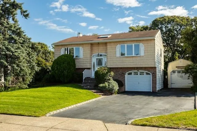 45 Rudder Drive, Islip, NY, 4 Bedrooms Bedrooms, 7 Rooms Rooms,1 BathroomBathrooms,Residential,For Rent,Rudder,0,1056011 45 Rudder Drive, Islip, NY, 4 Bedrooms Bedrooms, 7 Rooms Rooms,1 BathroomBathrooms,Residential,For Rent,Rudder,0,1056011
