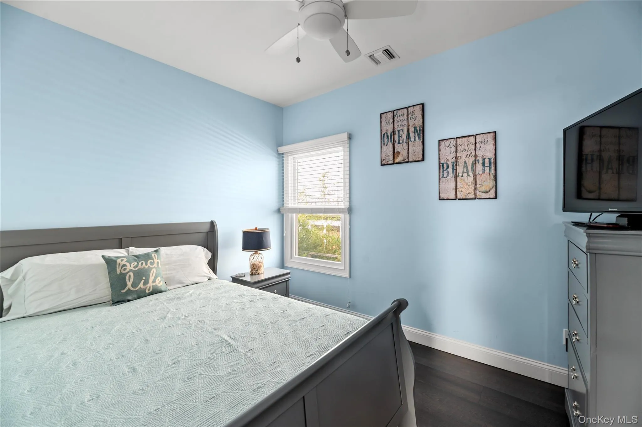 140 Bungalow Walk, Islip, NY, 4 Bedrooms Bedrooms, 6 Rooms Rooms,2 BathroomsBathrooms,Residential Lease,For Rent,Bungalow,0,1056017 140 Bungalow Walk, Islip, NY, 4 Bedrooms Bedrooms, 6 Rooms Rooms,2 BathroomsBathrooms,Residential Lease,For Rent,Bungalow,0,1056017