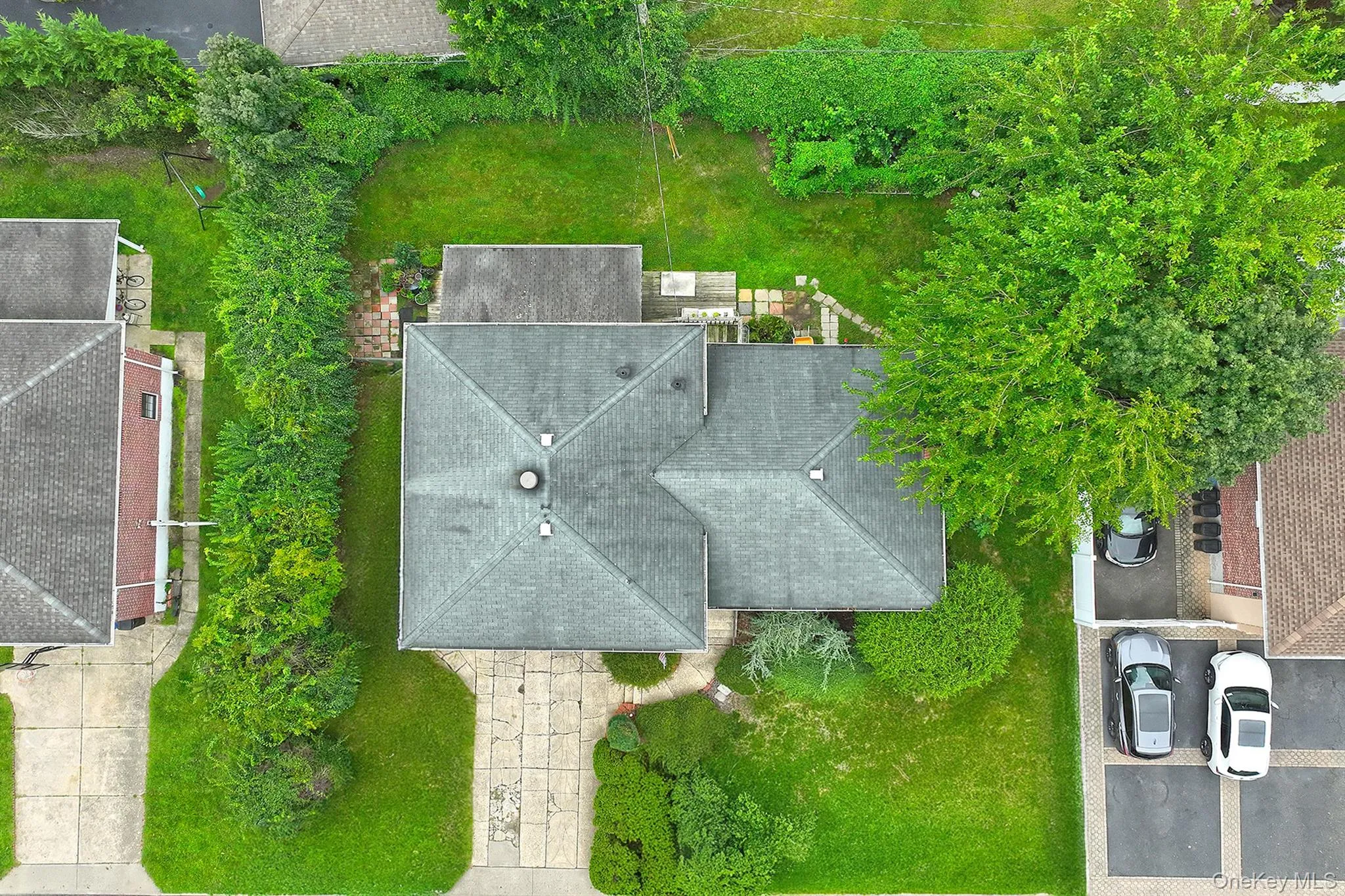 21 Goldfield Street, Huntington, NY, 3 Bedrooms Bedrooms, 7 Rooms Rooms,2 BathroomsBathrooms,Residential,For Rent,Goldfield,0,1056023 21 Goldfield Street, Huntington, NY, 3 Bedrooms Bedrooms, 7 Rooms Rooms,2 BathroomsBathrooms,Residential,For Rent,Goldfield,0,1056023