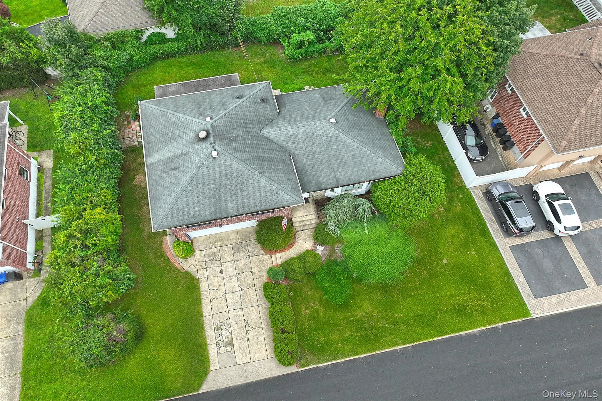21 Goldfield Street, Huntington, NY, 3 Bedrooms Bedrooms, 7 Rooms Rooms,2 BathroomsBathrooms,Residential,For Rent,Goldfield,0,1056023 21 Goldfield Street, Huntington, NY, 3 Bedrooms Bedrooms, 7 Rooms Rooms,2 BathroomsBathrooms,Residential,For Rent,Goldfield,0,1056023