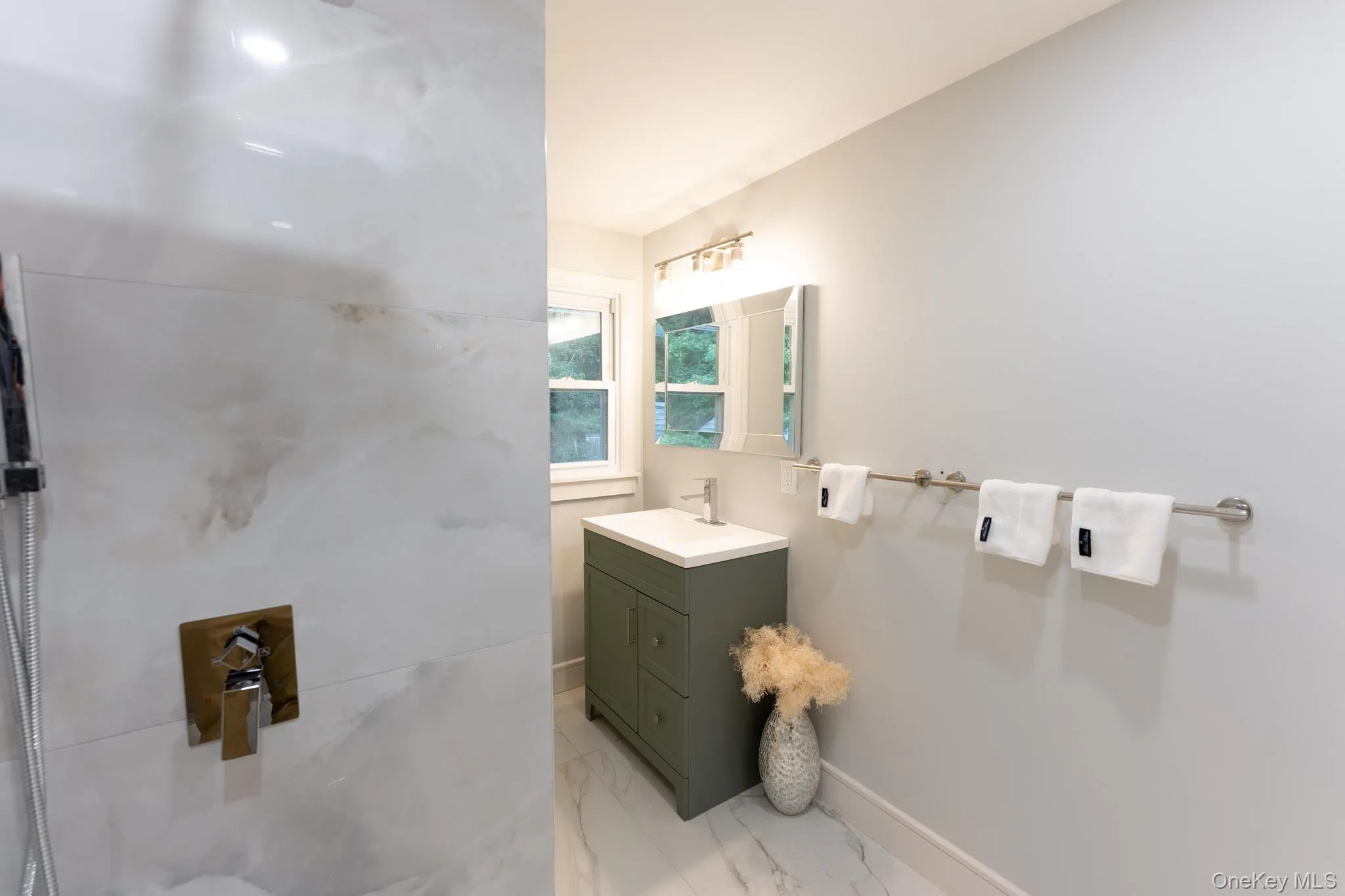 16 Forest Avenue, Cortlandt, NY, 3 Bedrooms Bedrooms, 7 Rooms Rooms,2 BathroomsBathrooms,Residential,For Rent,Forest,0,1056025 16 Forest Avenue, Cortlandt, NY, 3 Bedrooms Bedrooms, 7 Rooms Rooms,2 BathroomsBathrooms,Residential,For Rent,Forest,0,1056025
