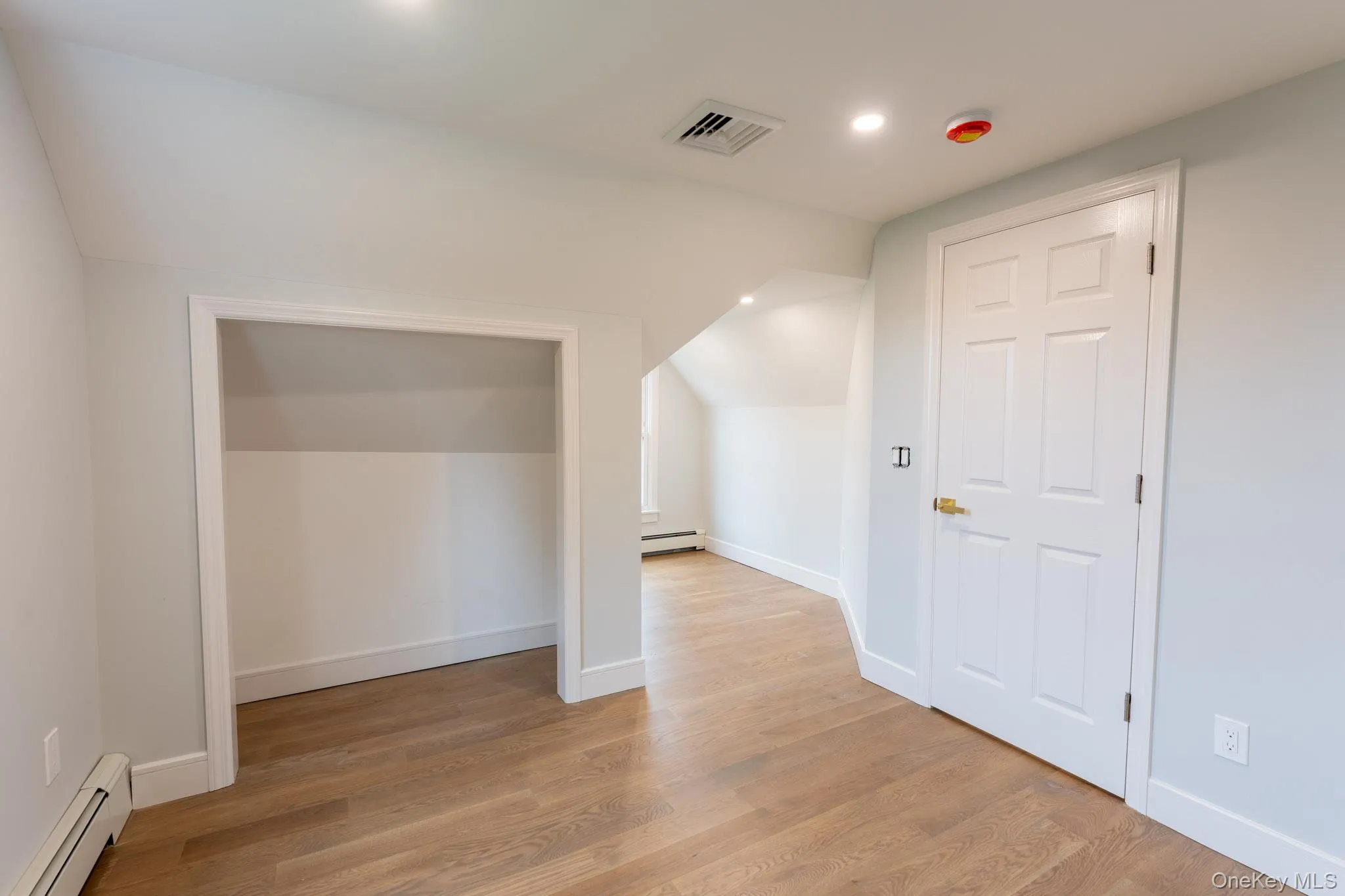 16 Forest Avenue, Cortlandt, NY, 3 Bedrooms Bedrooms, 7 Rooms Rooms,2 BathroomsBathrooms,Residential,For Rent,Forest,0,1056025 16 Forest Avenue, Cortlandt, NY, 3 Bedrooms Bedrooms, 7 Rooms Rooms,2 BathroomsBathrooms,Residential,For Rent,Forest,0,1056025